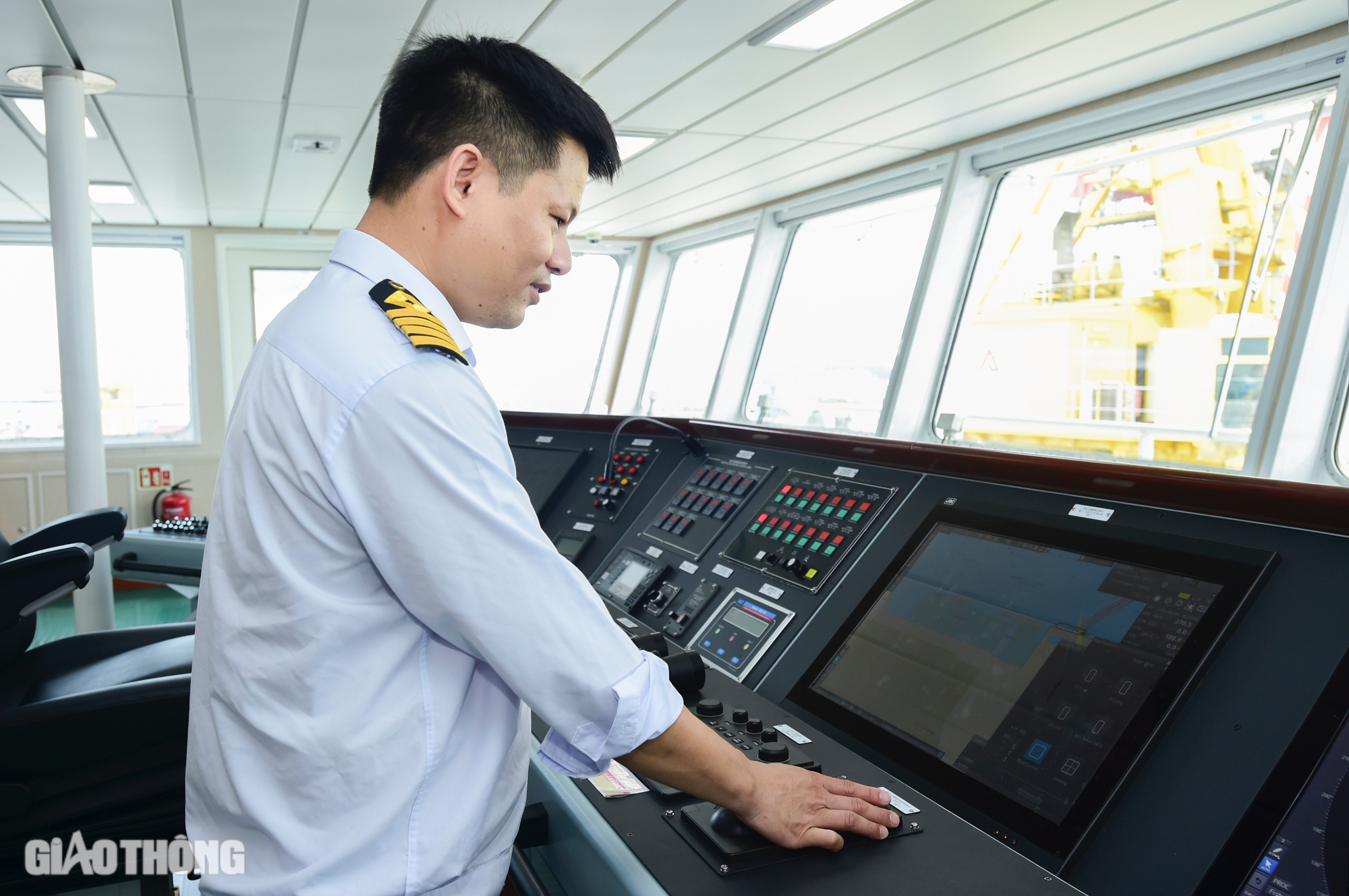 C&oacute; g&igrave; đặc biệt b&ecirc;n trong t&agrave;u container lớn nhất Việt Nam?- Ảnh 9.