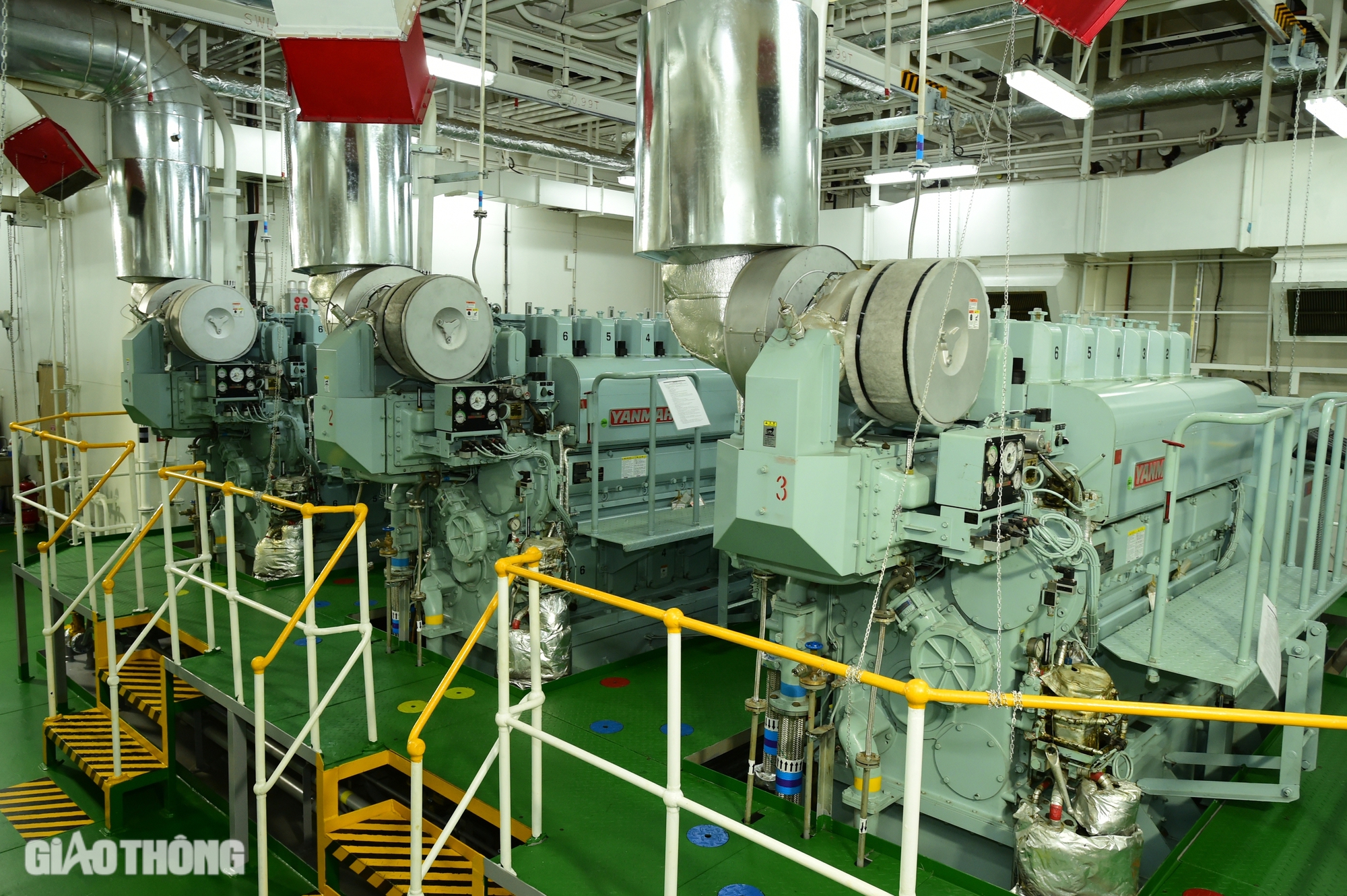 C&oacute; g&igrave; đặc biệt b&ecirc;n trong t&agrave;u container lớn nhất Việt Nam?- Ảnh 28.