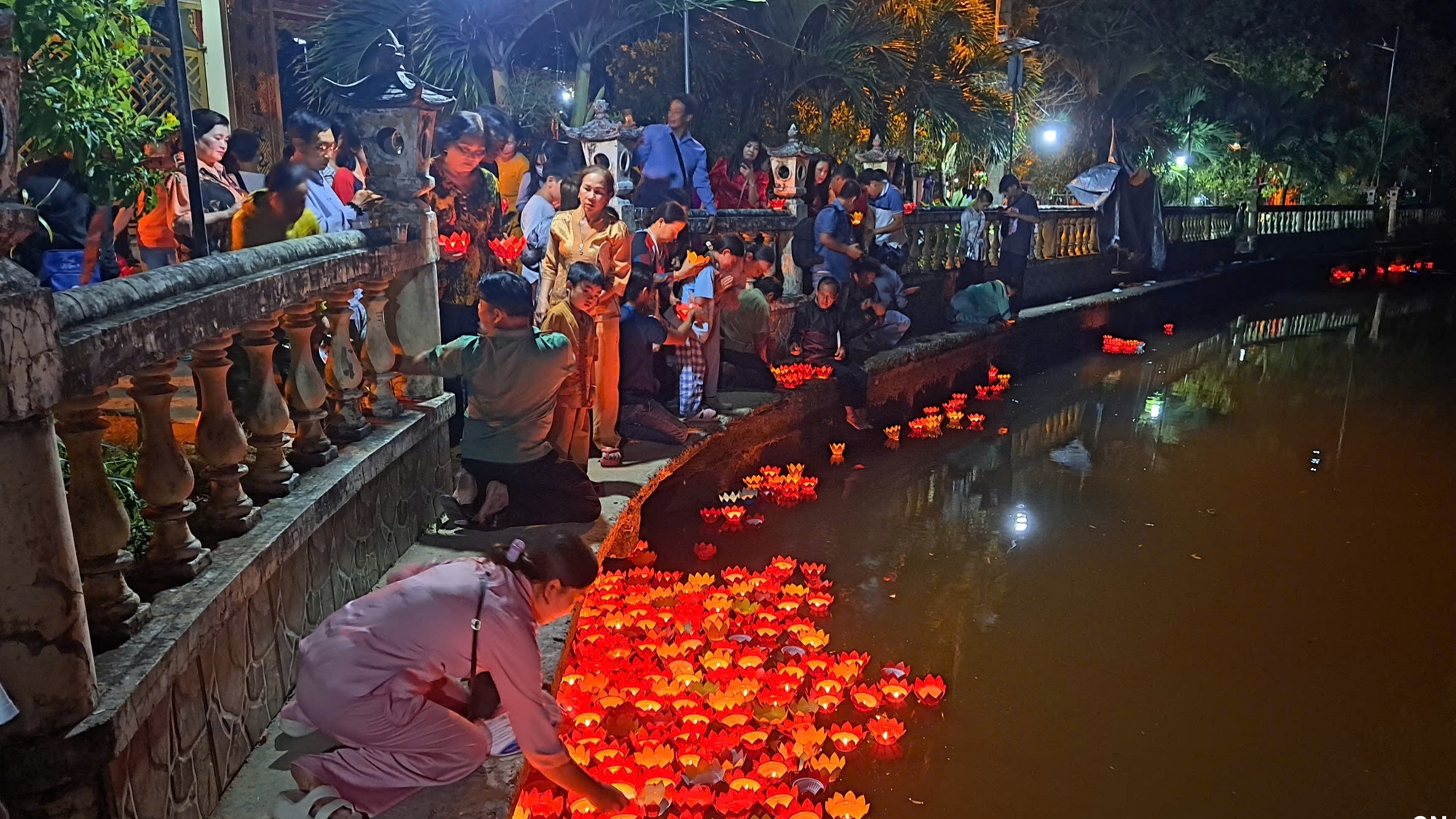 C&agrave; Mau tưởng niệm nạn nh&acirc;n tử vong do tai nạn giao th&ocirc;ng- Ảnh 2.