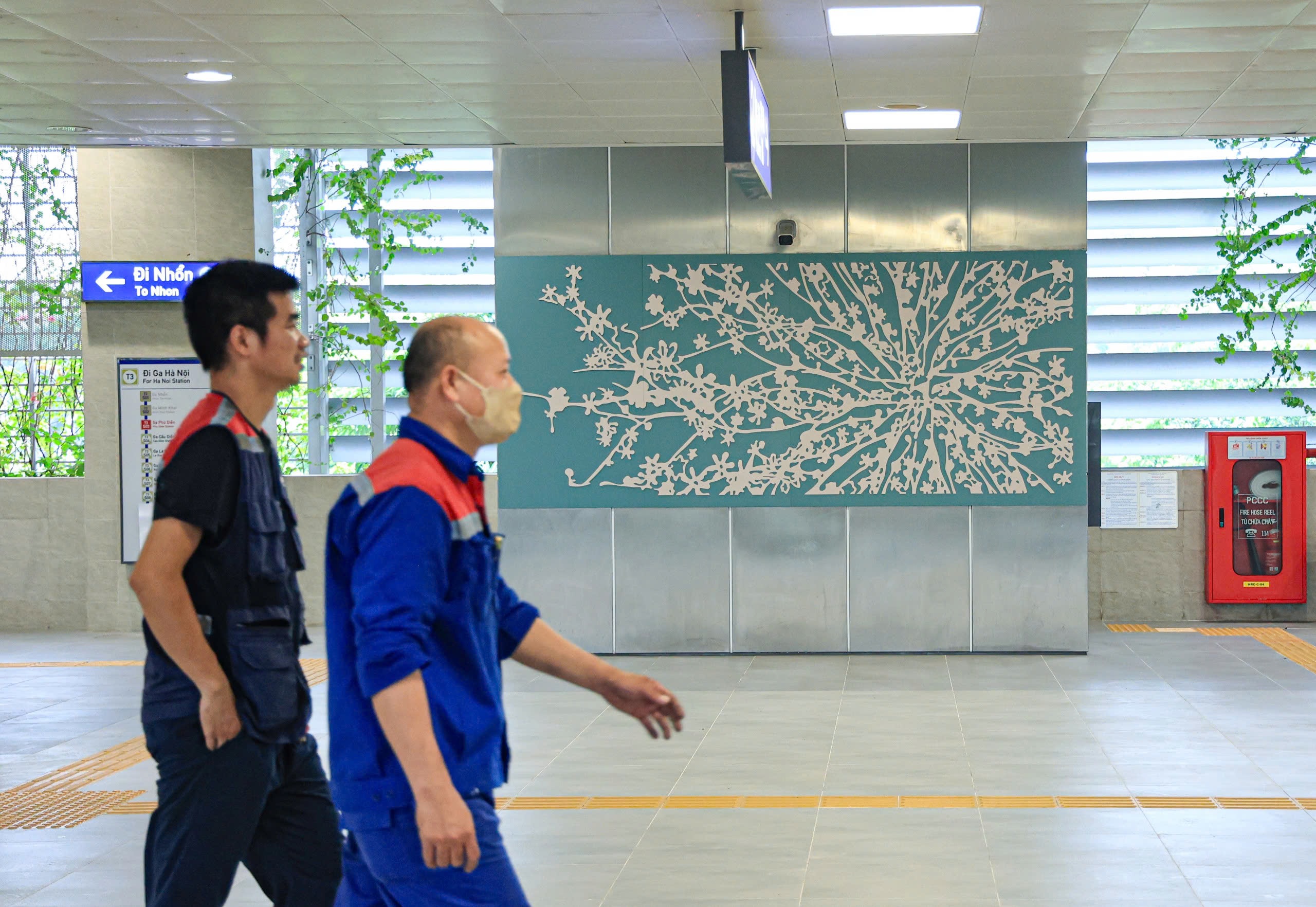 Bất ngờ với bức tranh đặc biệt tại c&aacute;c nh&agrave; ga metro Nhổn - ga H&agrave; Nội- Ảnh 16.