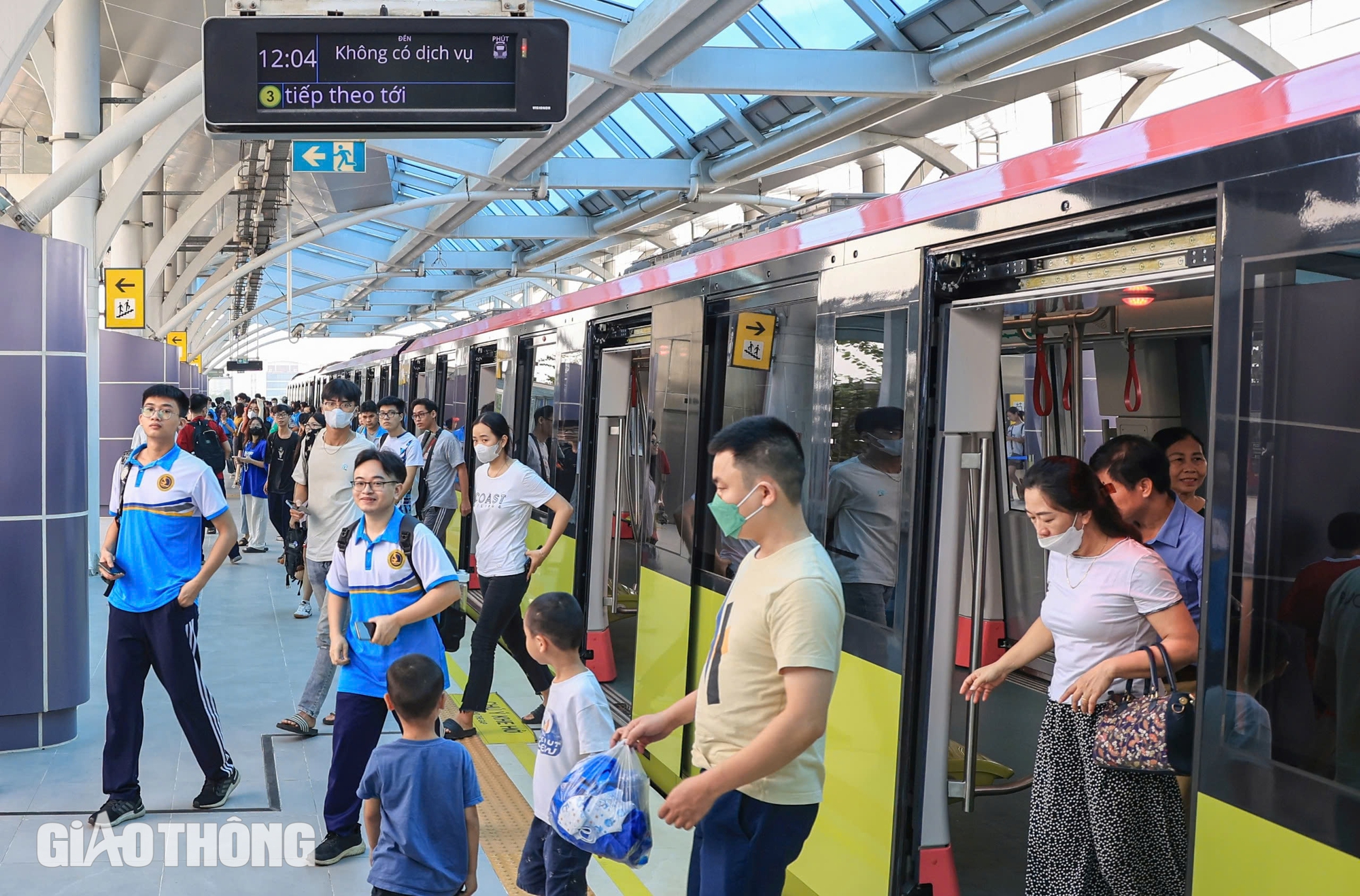 Bất ngờ với bức tranh đặc biệt tại c&aacute;c nh&agrave; ga metro Nhổn - ga H&agrave; Nội- Ảnh 19.