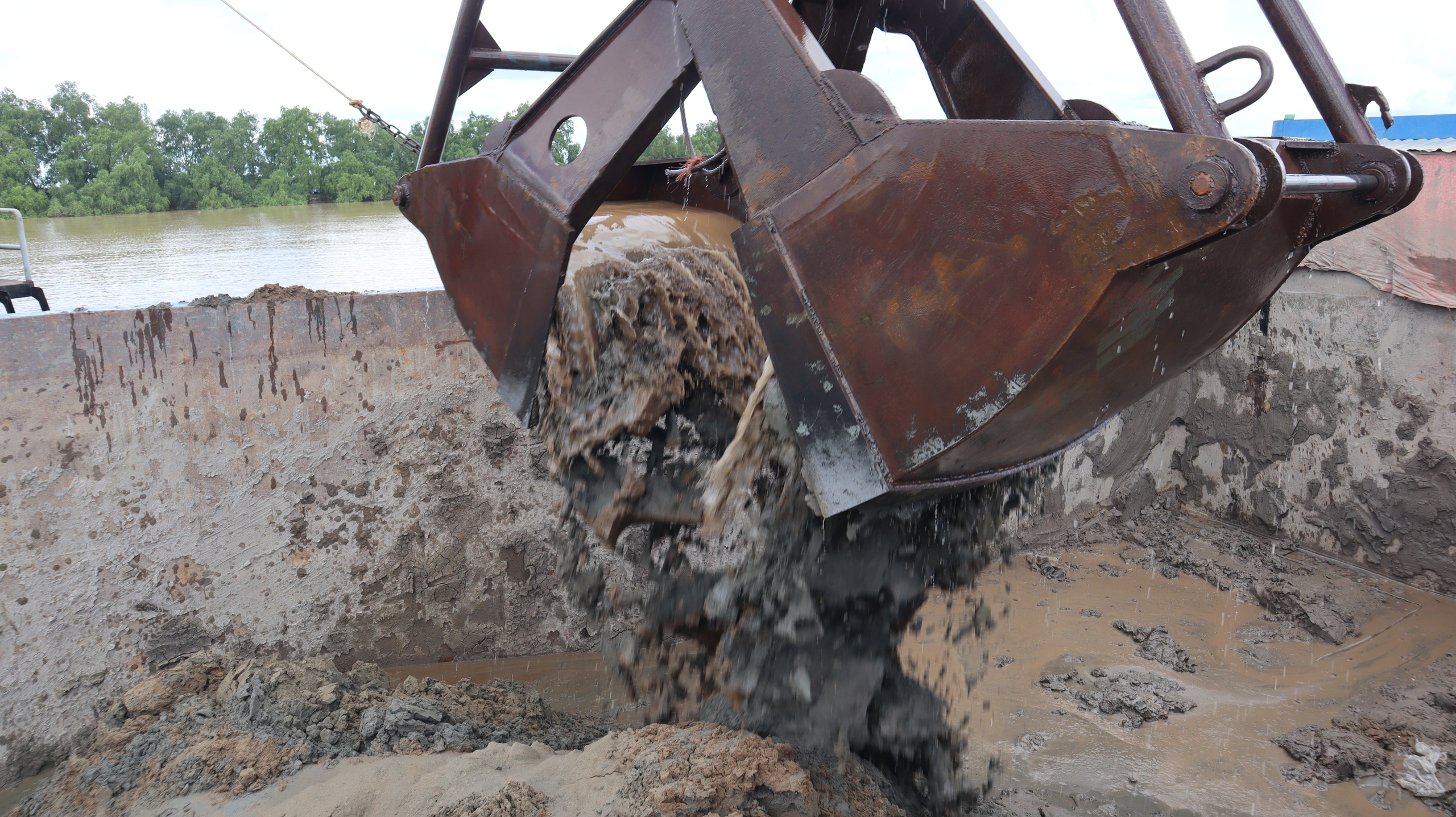 Th&ecirc;m mỏ c&aacute;t s&ocirc;ng được khai th&aacute;c phục vụ cao tốc Ch&acirc;u Đốc - Cần Thơ - S&oacute;c Trăng- Ảnh 2.
