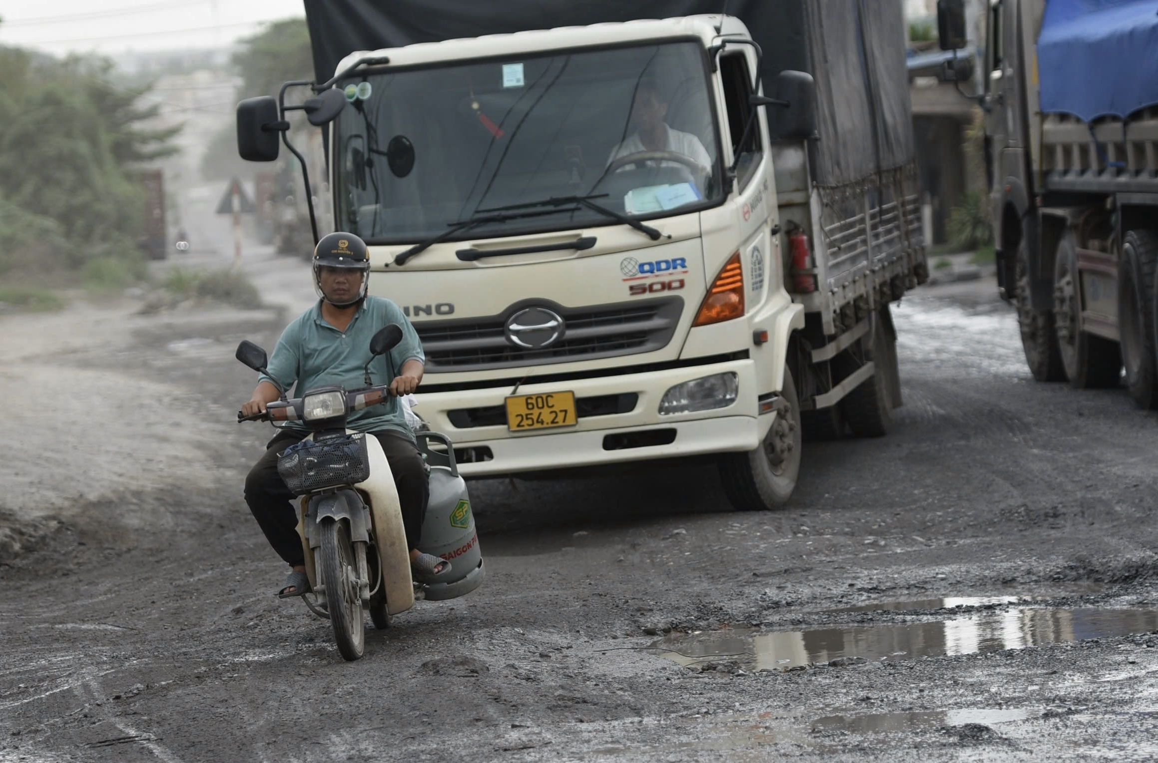 Đồng Nai: Xe tải c&agrave;y n&aacute;t hai tuyến đường nội đ&ocirc;- Ảnh 4.