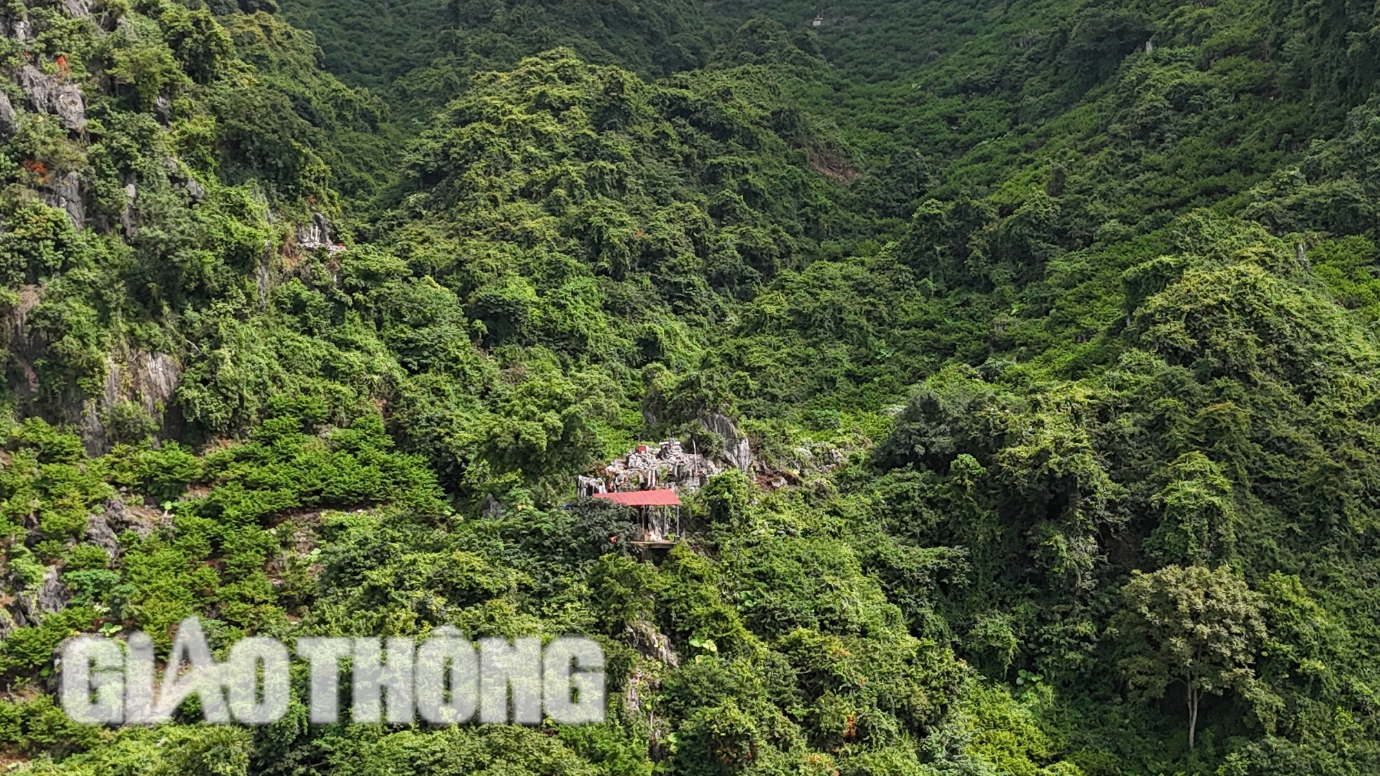 Tận thấy na "ngồi" th&uacute;ng, "đi" r&ograve;ng rọc từ n&uacute;i đ&aacute; xuống chợ ở Lạng Sơn- Ảnh 23.