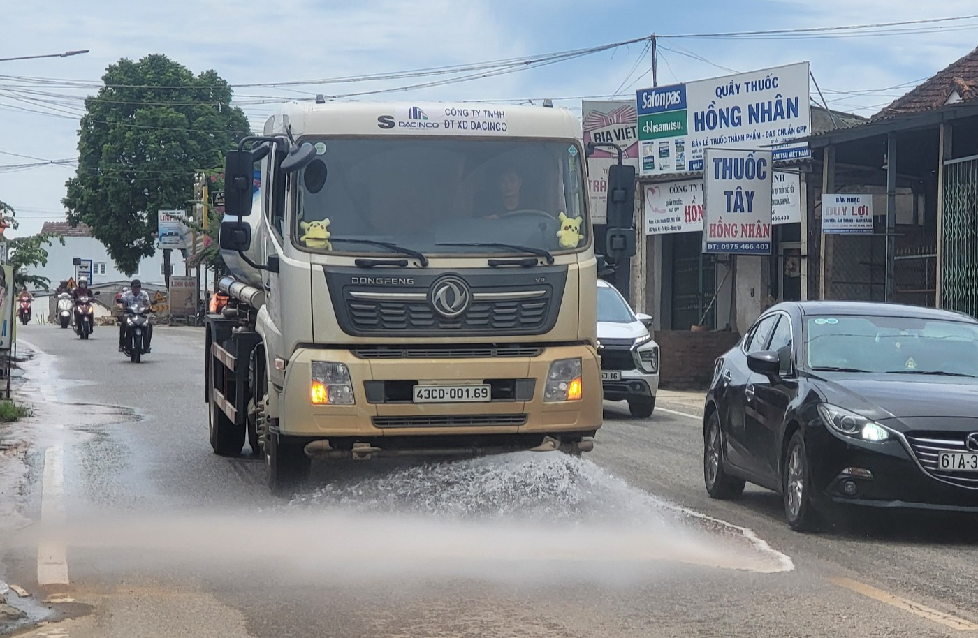 Quảng Ng&atilde;i: Tăng cường xử l&yacute; xe chở vật liệu tr&ecirc;n c&aacute;c tuyến tỉnh lộ- Ảnh 3.