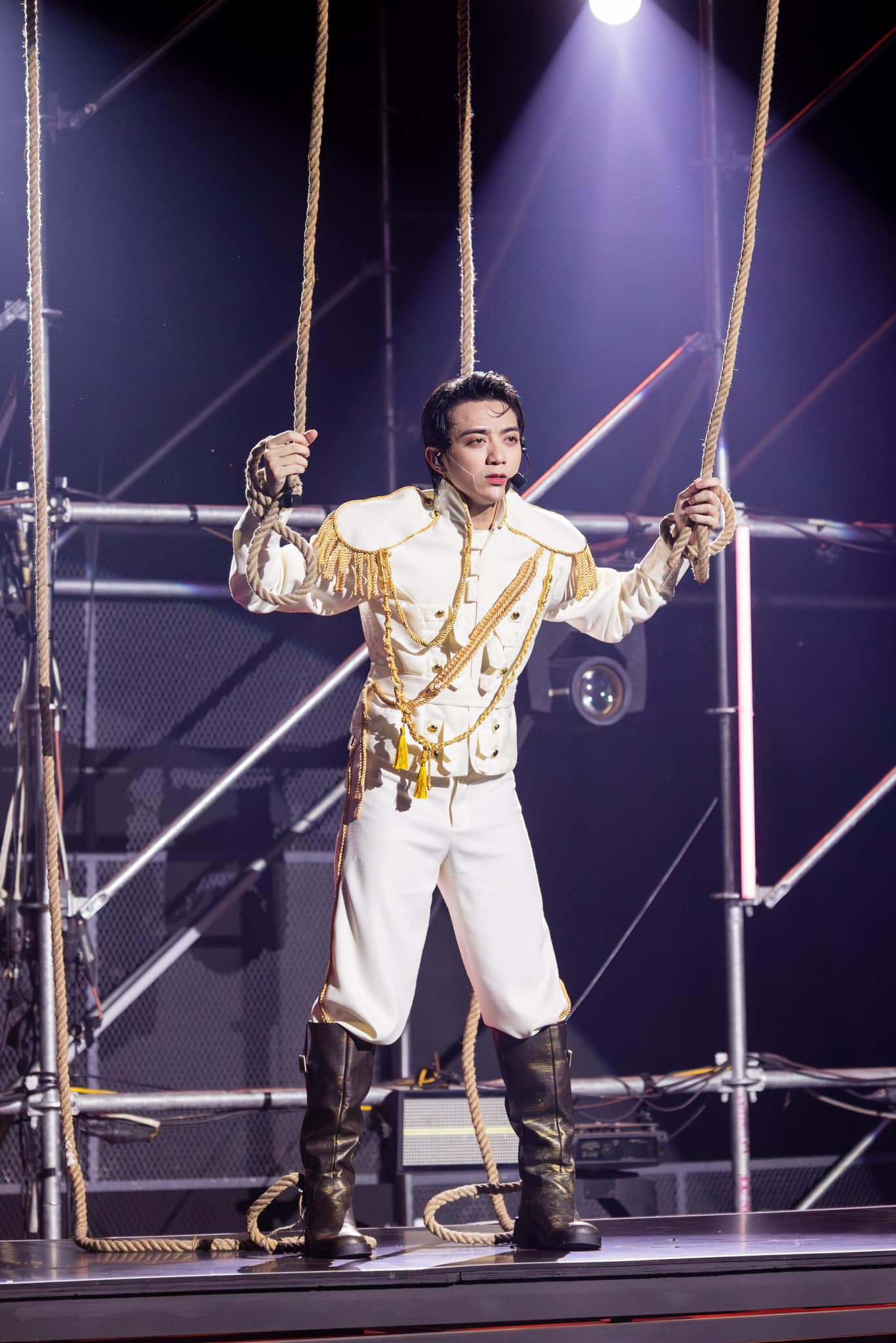 Soobin Ho&agrave;ng Sơn phản hồi khi nội bộ fan m&acirc;u thuẫn, bị tố thiếu minh bạch tiền bạc- Ảnh 4.