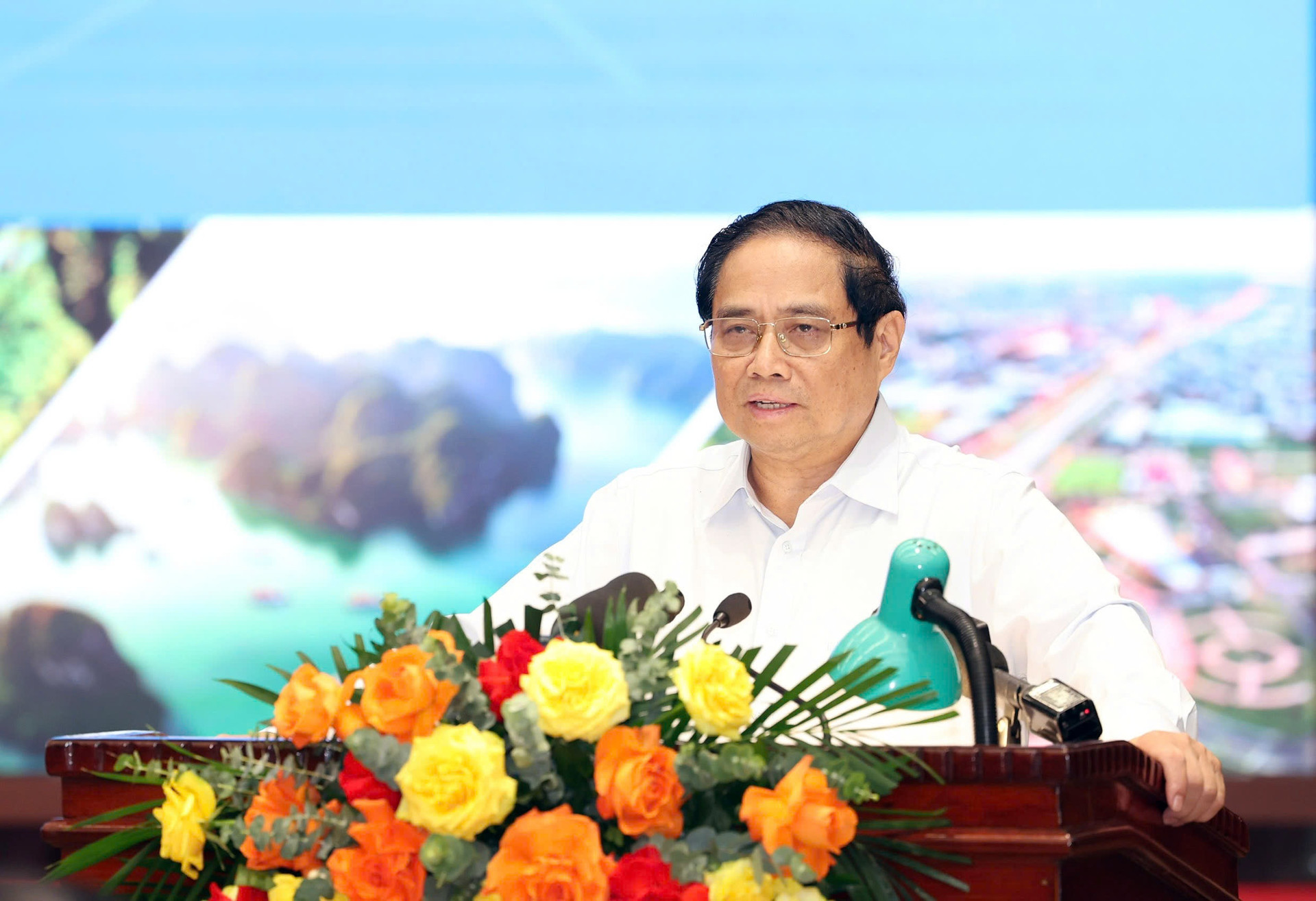 Thủ tướng: Ho&agrave;n thiện thủ tục để nhanh l&agrave;m đường sắt Nam Thăng Long - Trần Hưng Đạo- Ảnh 1.