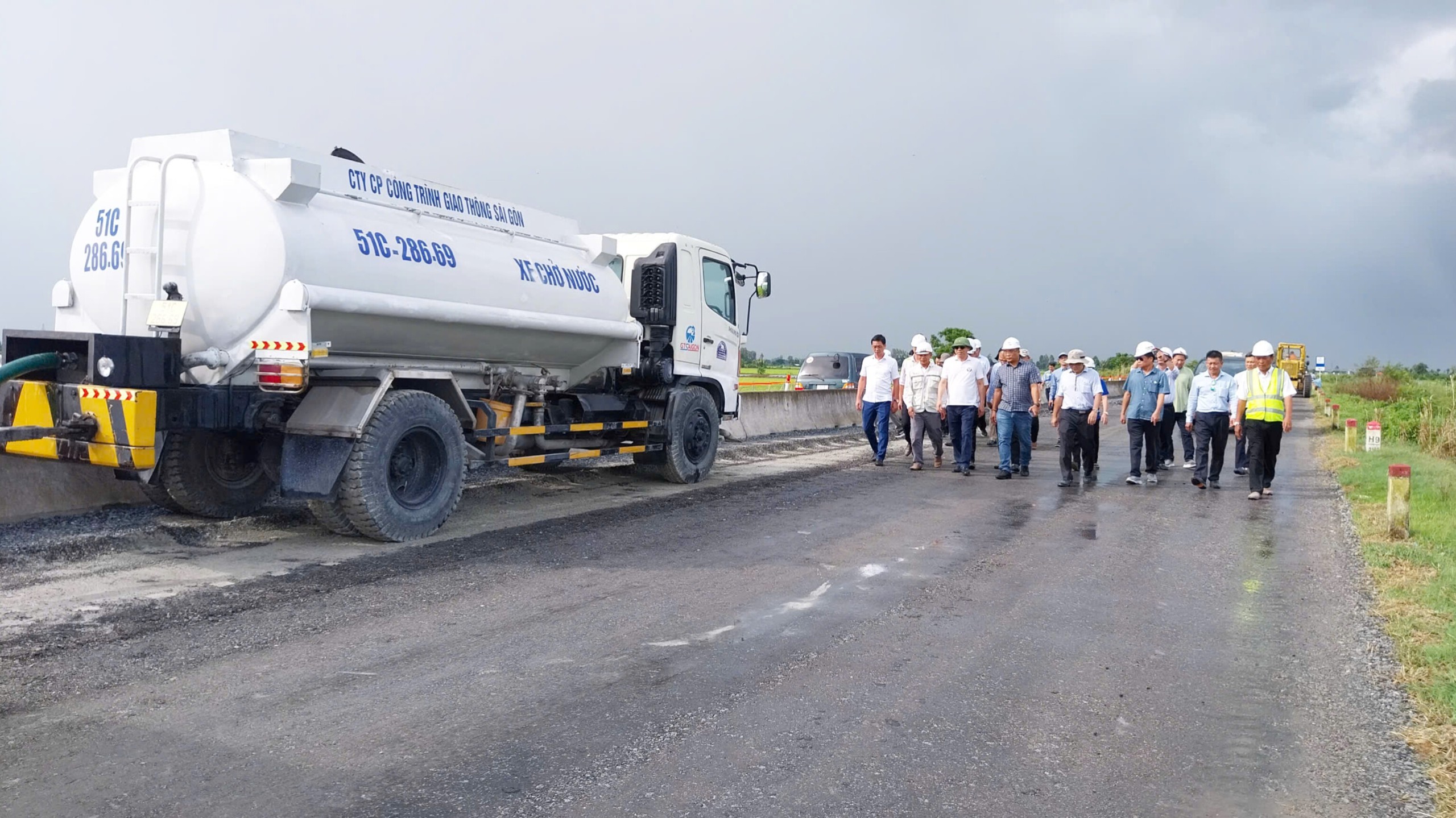 Thứ trưởng Bộ GTVT: Đẩy nhanh tiến độ thi c&ocirc;ng tuyến Cao L&atilde;nh - Lộ Tẻ v&agrave; Lộ Tẻ - Rạch Sỏi- Ảnh 3.
