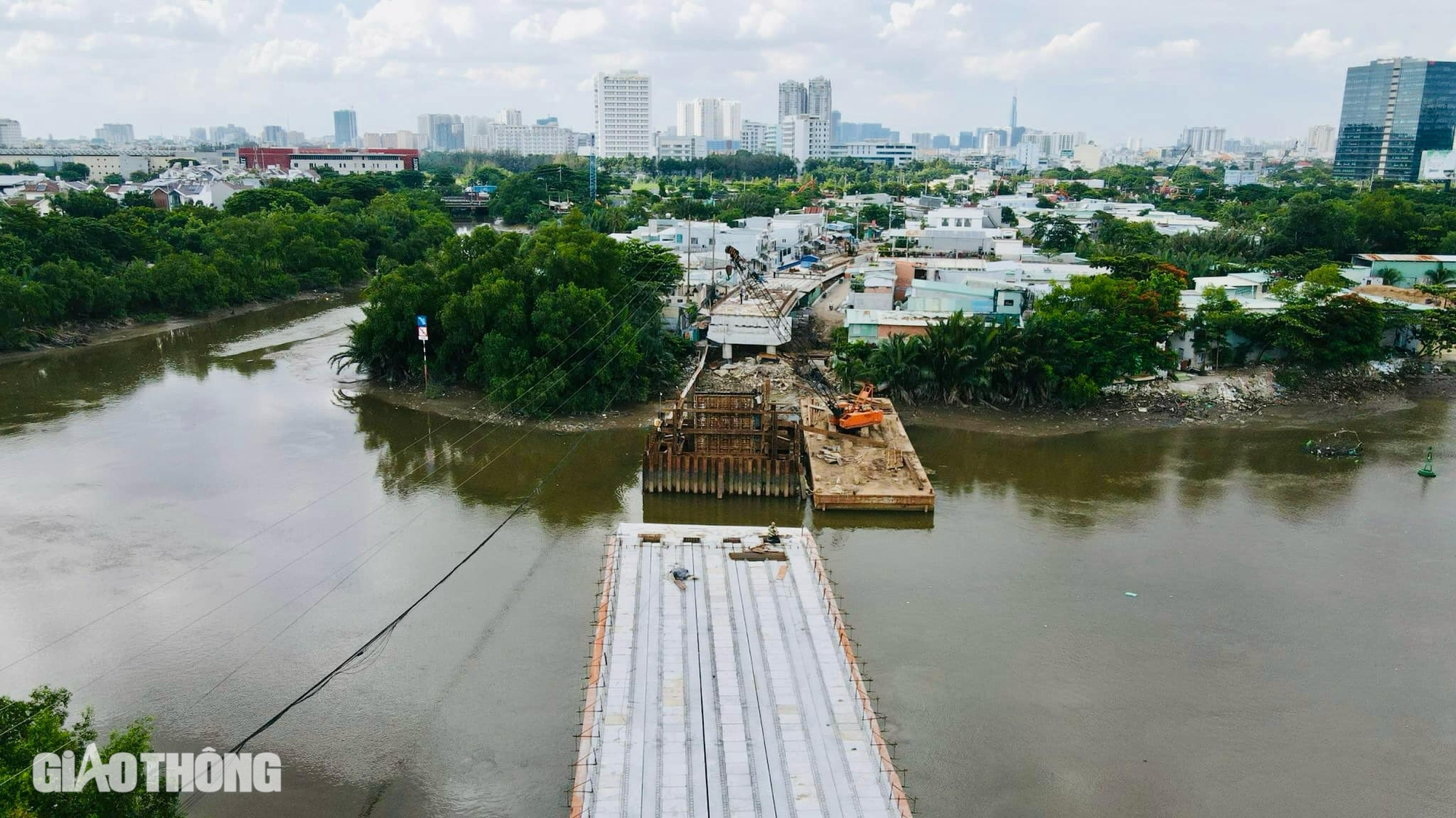 Cận cảnh c&acirc;y cầu sắp "giải cứu" giao th&ocirc;ng ph&iacute;a Nam TP.HCM- Ảnh 4.