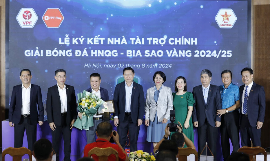 Bóng đá Việt Nam đón tin vui trước mùa giải 2024-2025- Ảnh 1. Bóng đá Việt Nam đón tin vui trước mùa giải 2024-2025- Ảnh 1.
