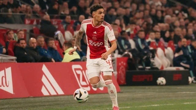 Đối thủ tuyển Việt Nam tại AFF Cup 2024 nhập tịch ng&ocirc;i sao của CLB 4 lần v&ocirc; địch C&uacute;p C1- Ảnh 1.