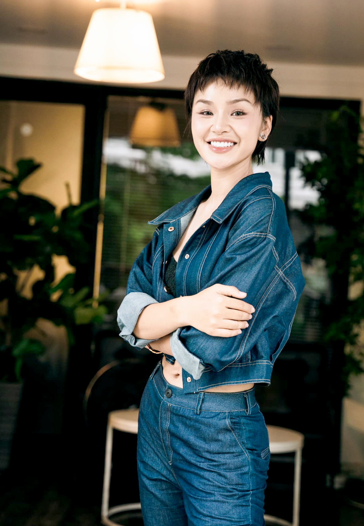 Qu&aacute;n qu&acirc;n The New Mentor L&ecirc; Thu Trang: Mẹ dạy t&ocirc;i, c&oacute; ngh&egrave;o cũng phải cho sạch- Ảnh 1.