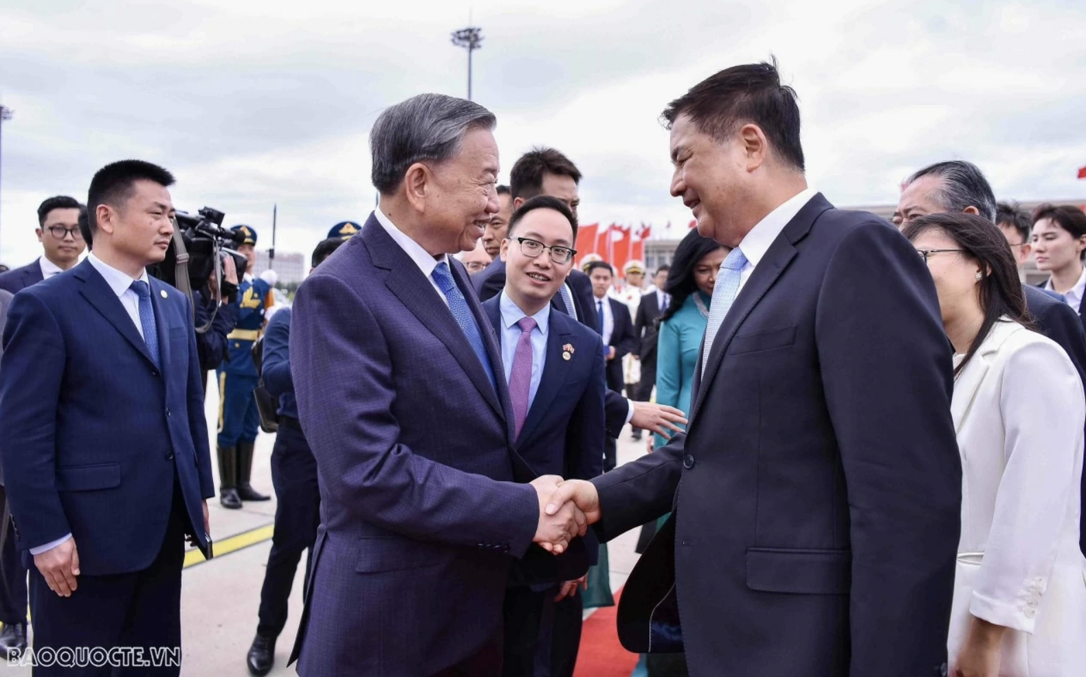 Việt - Trung th&uacute;c đẩy kết nối đường bộ cao tốc, đường sắt tốc độ cao- Ảnh 3.