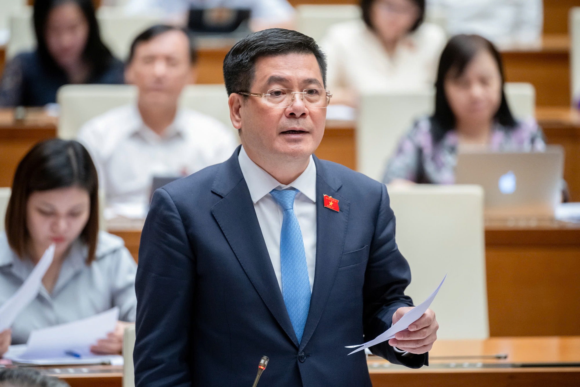 ĐBQH chất vấn c&aacute;ch t&iacute;nh gi&aacute; điện, Bộ trưởng C&ocirc;ng thương trả lời ra sao?- Ảnh 1.