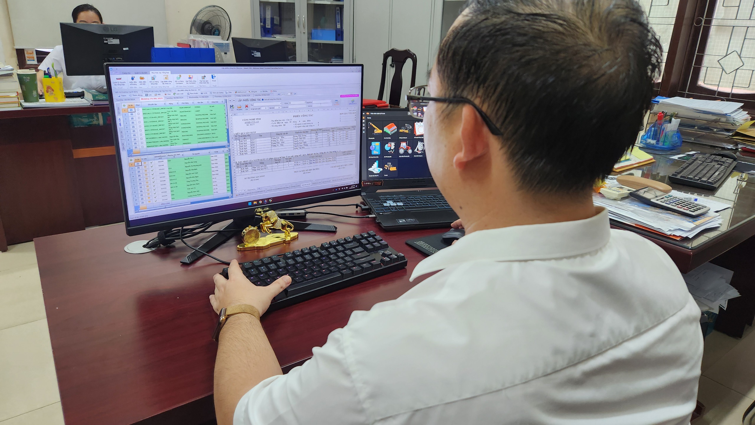 Chuyển đổi số gi&uacute;p n&acirc;ng cao năng lực vận tải biển, tăng cường an to&agrave;n h&agrave;ng hải- Ảnh 2.