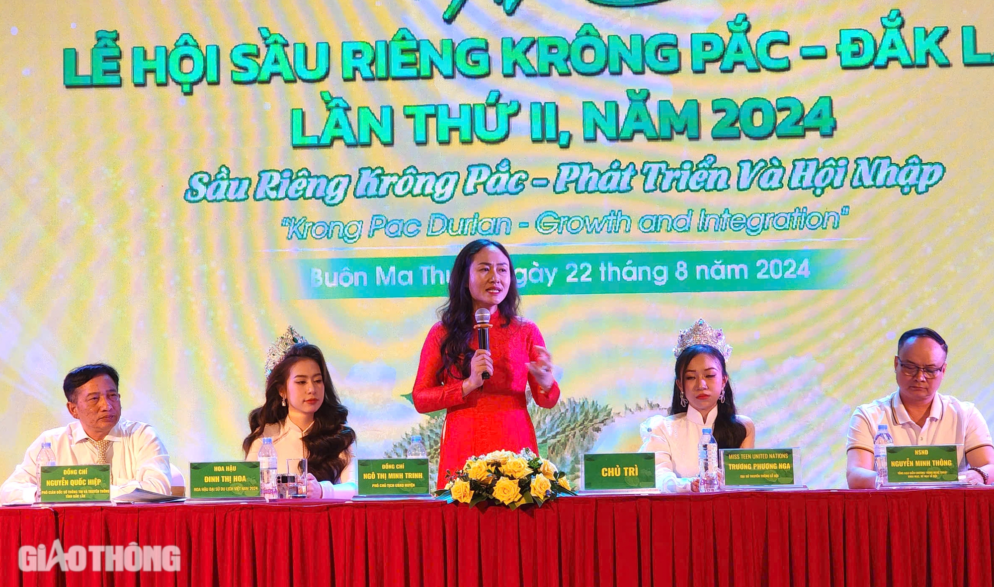 Tặng sầu ri&ecirc;ng mạ v&agrave;ng 24k cho người tr&uacute;ng đấu gi&aacute; "Nữ ho&agrave;ng sầu ri&ecirc;ng"- Ảnh 1.