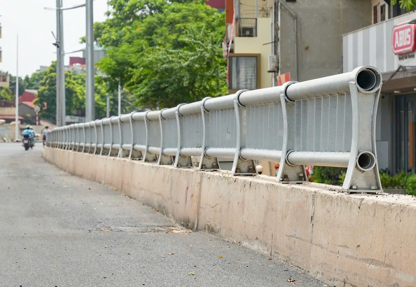 To&agrave;n cảnh đường &Acirc;u Cơ - Nghi T&agrave;m sắp th&ocirc;ng xe- Ảnh 5.