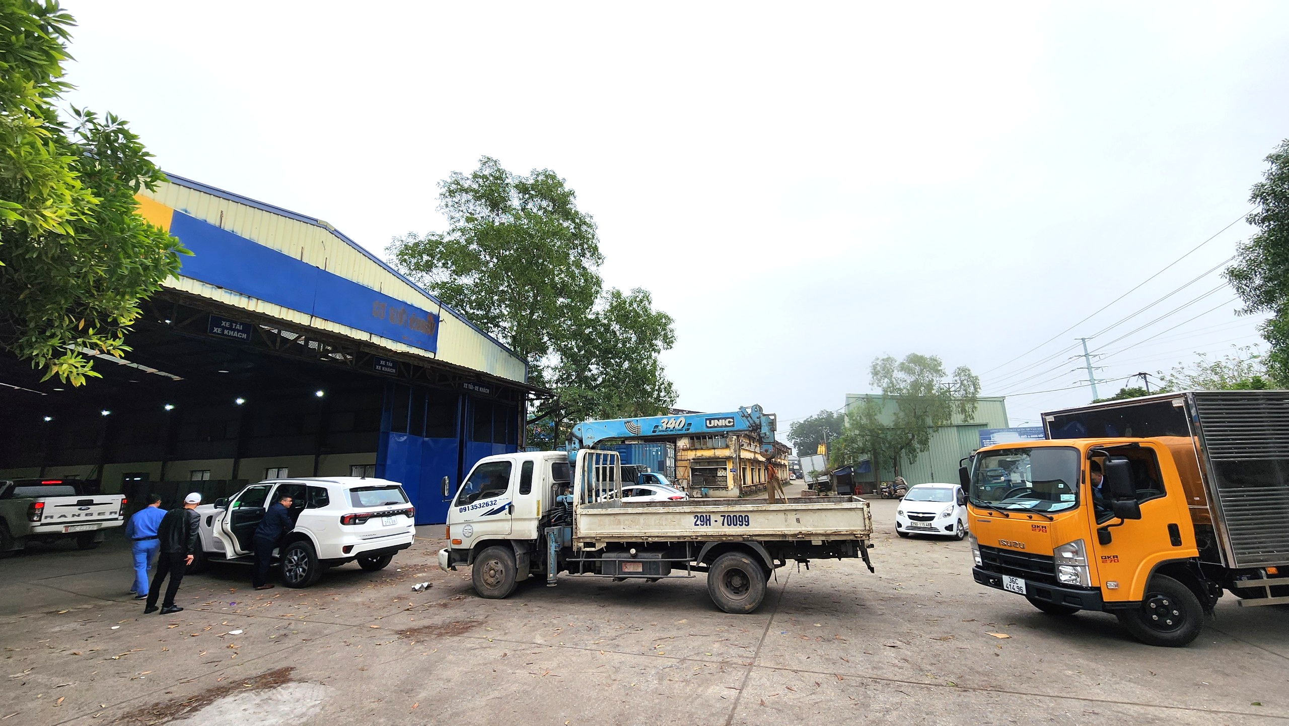 Đề xuất tạm dừng thu hồi chứng chỉ đăng kiểm vi&ecirc;n bị &aacute;n treo- Ảnh 2.