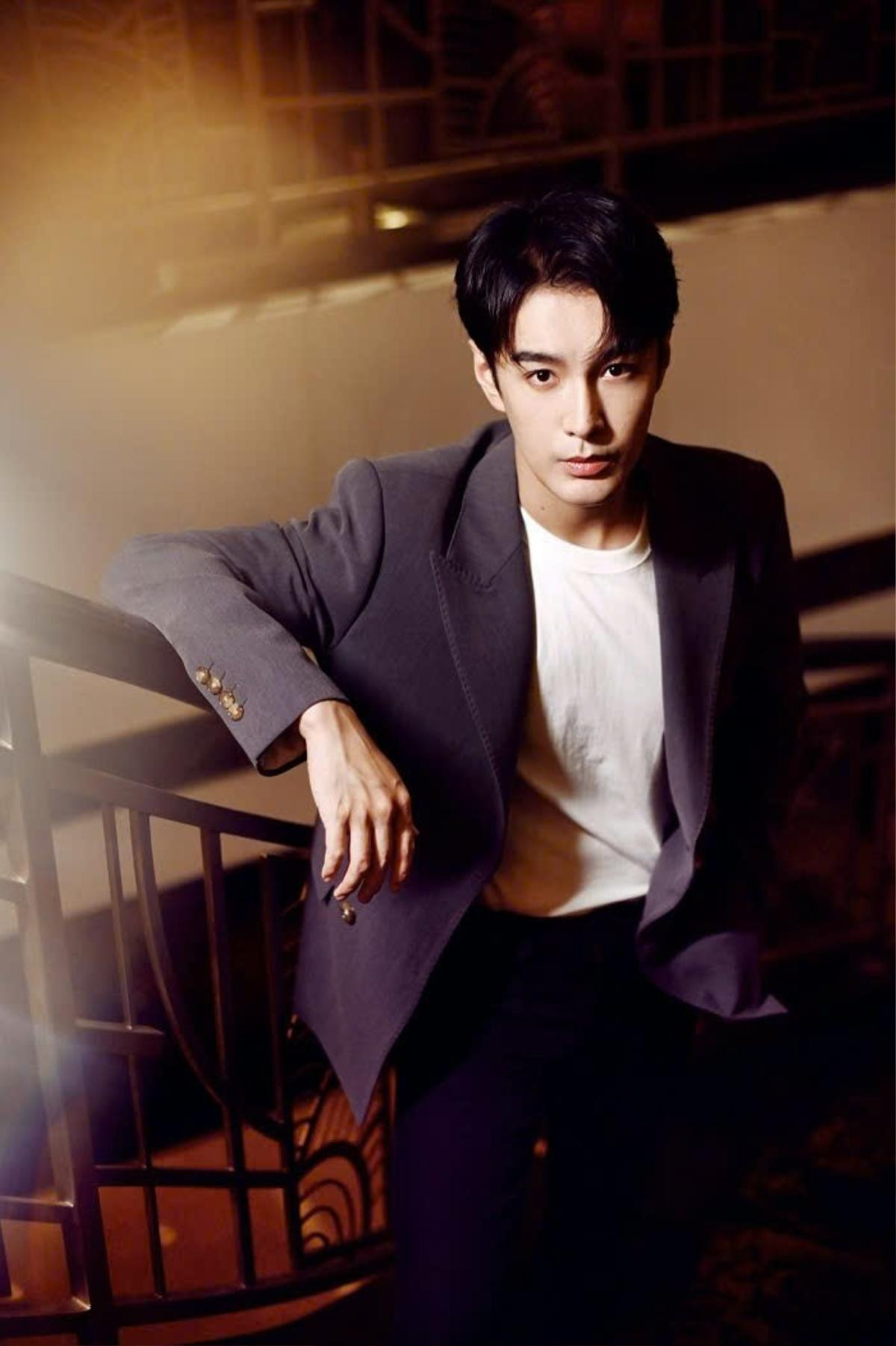 Dương Mịch khoe d&aacute;ng gợi cảm giữa l&uacute;c bị nhắc t&ecirc;n v&agrave;o scandal mại d&acirc;m r&uacute;ng động Cbiz- Ảnh 5.