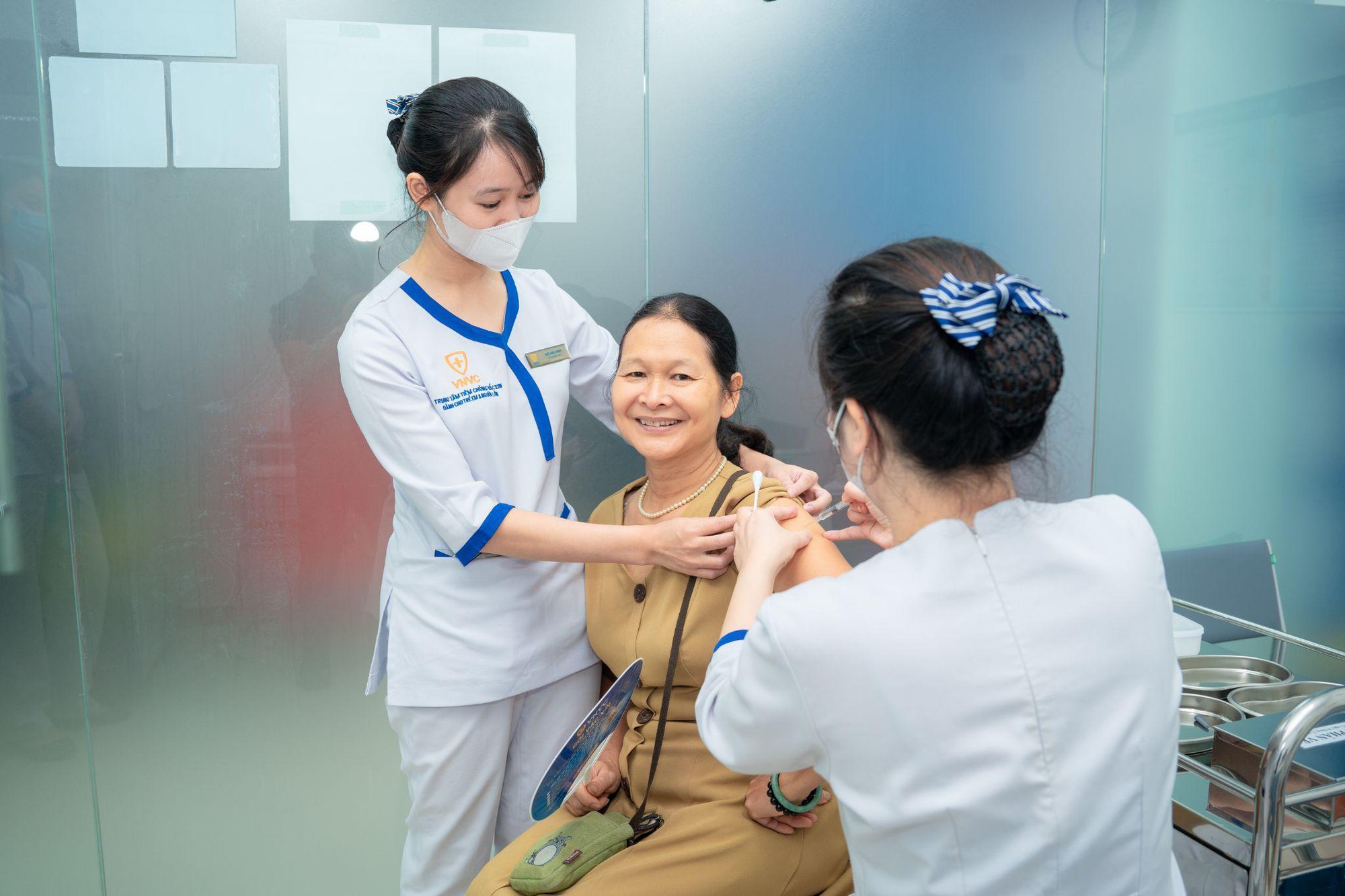 VNVC tăng tốc bao phủ vắc-xin, mở th&ecirc;m trung t&acirc;m ti&ecirc;m chủng chuy&ecirc;n s&acirc;u thứ 192- Ảnh 2.