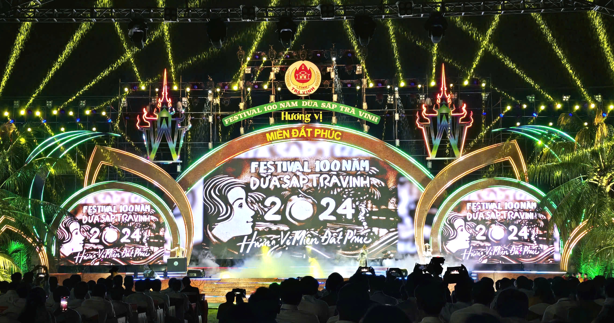 Tr&agrave; Vinh lần đầu tổ chức festival dừa s&aacute;p- Ảnh 1.
