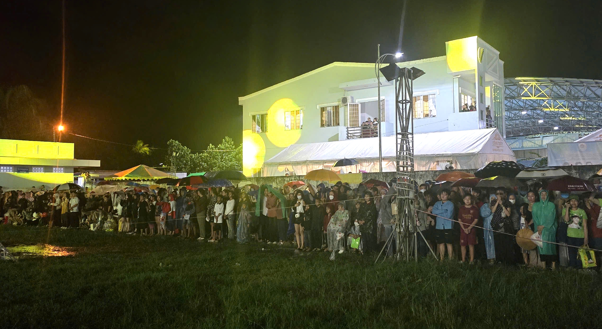 Tr&agrave; Vinh lần đầu tổ chức festival dừa s&aacute;p- Ảnh 4.