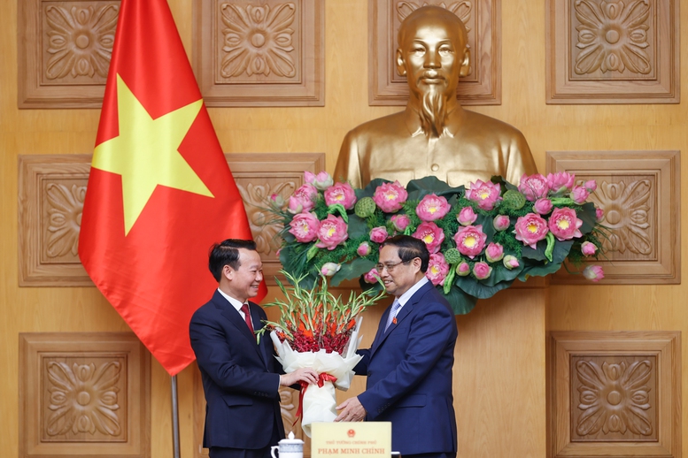 Thủ tướng Phạm Minh Ch&iacute;nh giao nhiệm vụ cho 3 Ph&oacute; thủ tướng v&agrave; 2 Bộ trưởng- Ảnh 6.