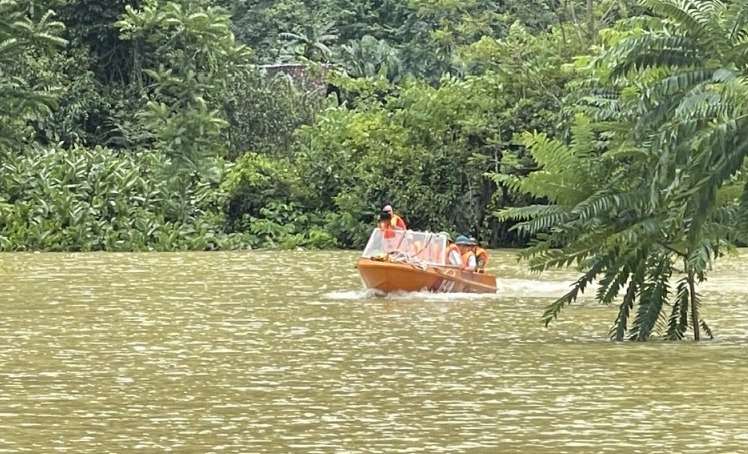 Đi ăn cỗ về trong đ&ecirc;m, hai người ở Cao Bằng bị lũ cuốn tr&ocirc;i- Ảnh 1.