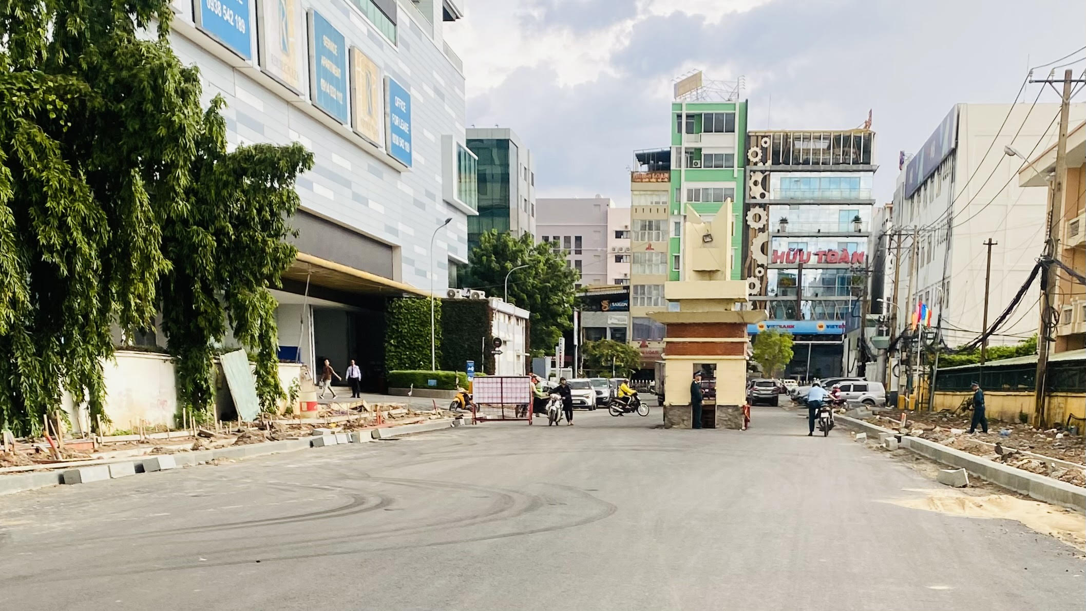 Gói thầu quan trọng nhất đường nối Trần Quốc Hoàn - Cộng Hòa sắp thông xe- Ảnh 5. Gói thầu quan trọng nhất đường nối Trần Quốc Hoàn - Cộng Hòa sắp thông xe- Ảnh 5.