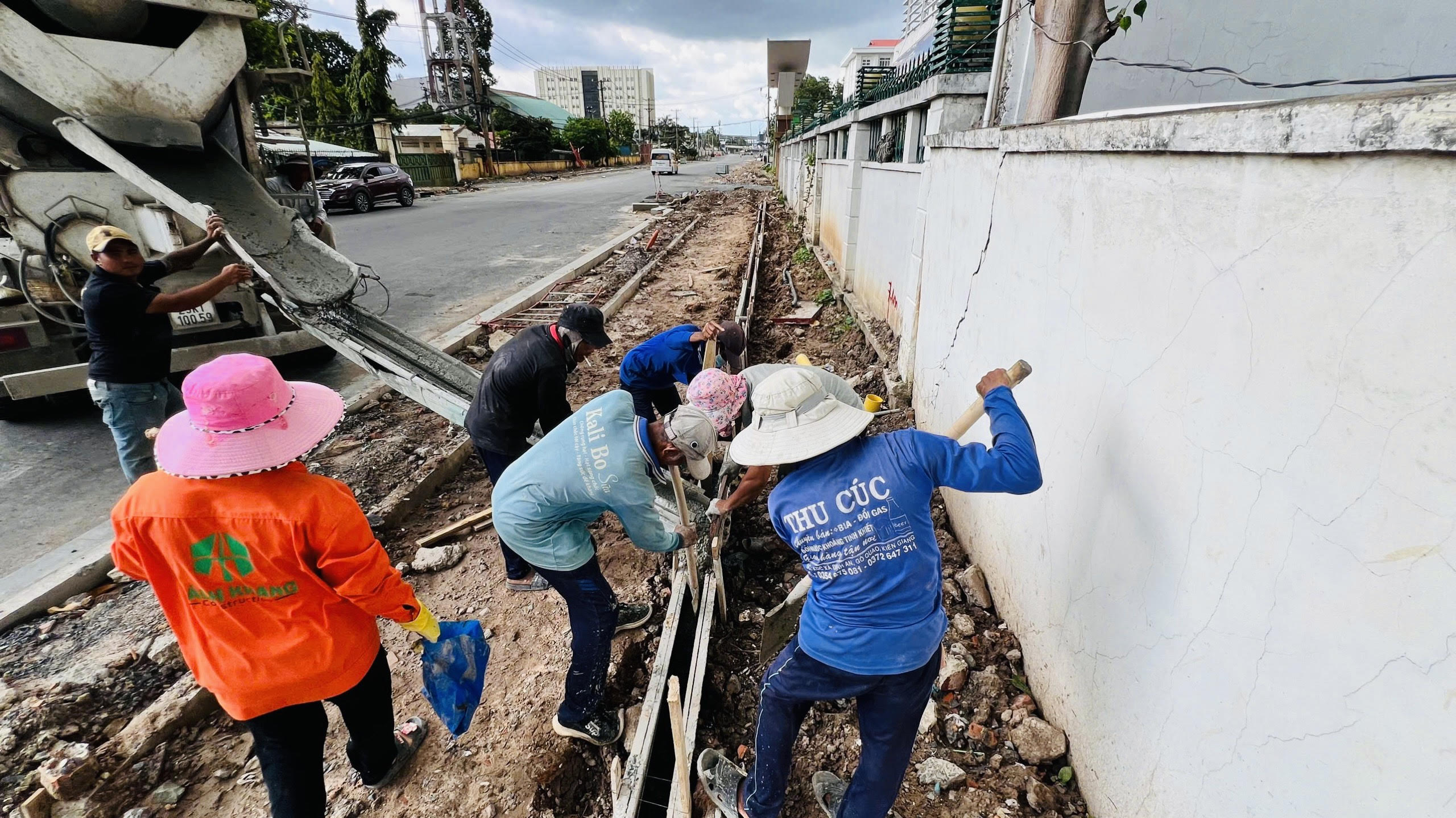Gói thầu quan trọng nhất đường nối Trần Quốc Hoàn - Cộng Hòa sắp thông xe- Ảnh 4. Gói thầu quan trọng nhất đường nối Trần Quốc Hoàn - Cộng Hòa sắp thông xe- Ảnh 4.