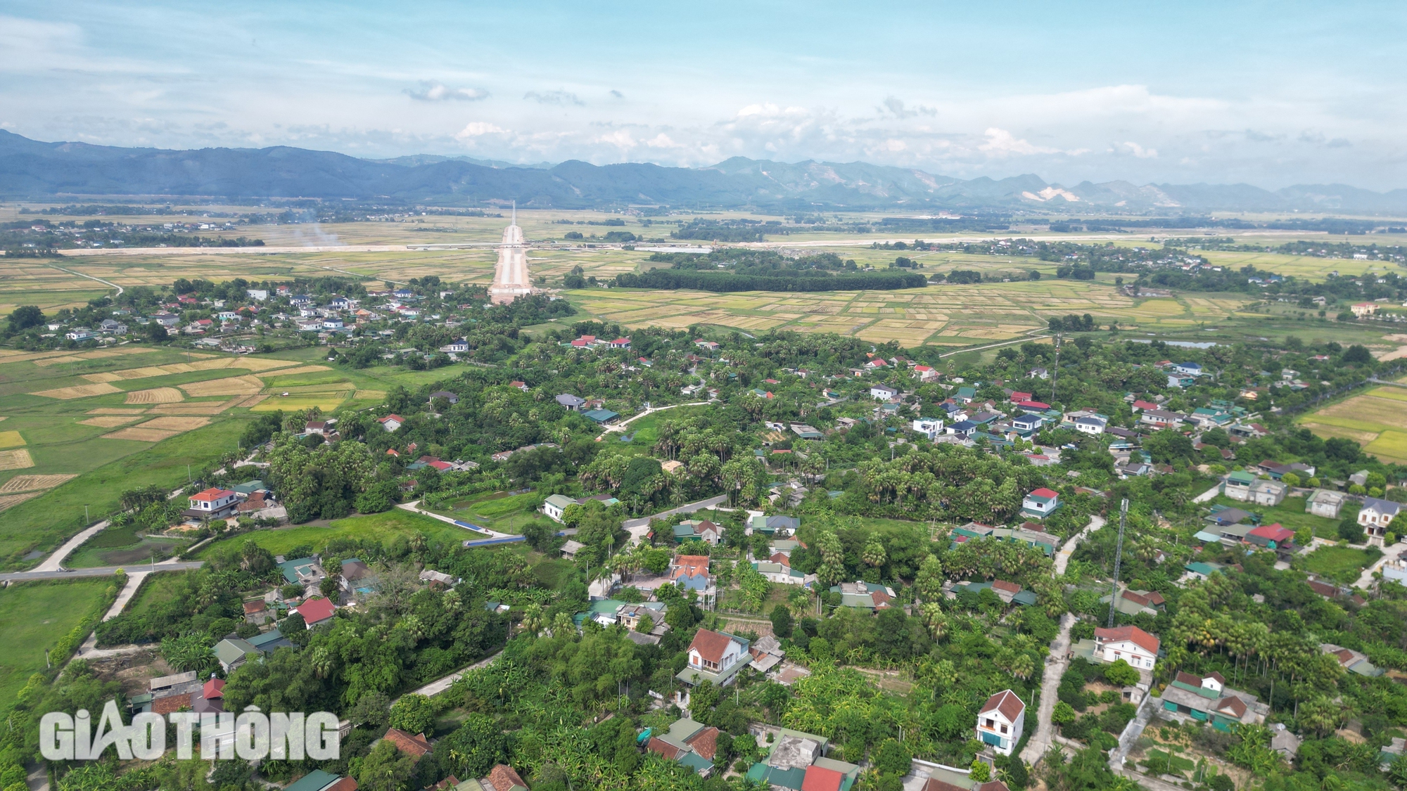 Đường hơn 570 tỷ ở Hà Tĩnh khó về đích đúng hẹn vì chậm tái định cư- Ảnh 4. Đường hơn 570 tỷ ở Hà Tĩnh khó về đích đúng hẹn vì chậm tái định cư- Ảnh 4.