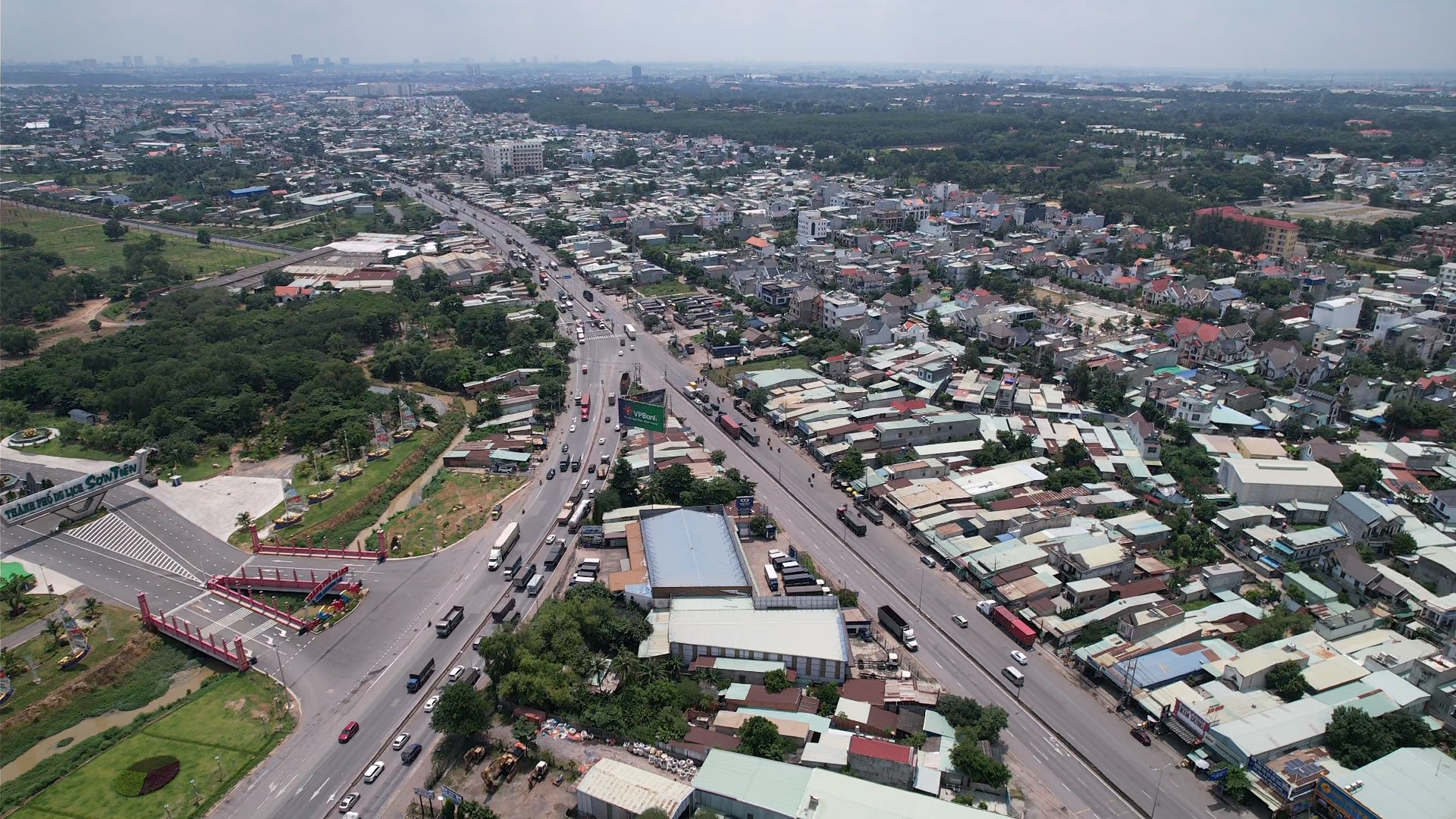 Đồng Nai: Xử l&yacute; mạnh xe d&ugrave;, bến c&oacute;c dịp nghỉ lễ 2/9- Ảnh 1.