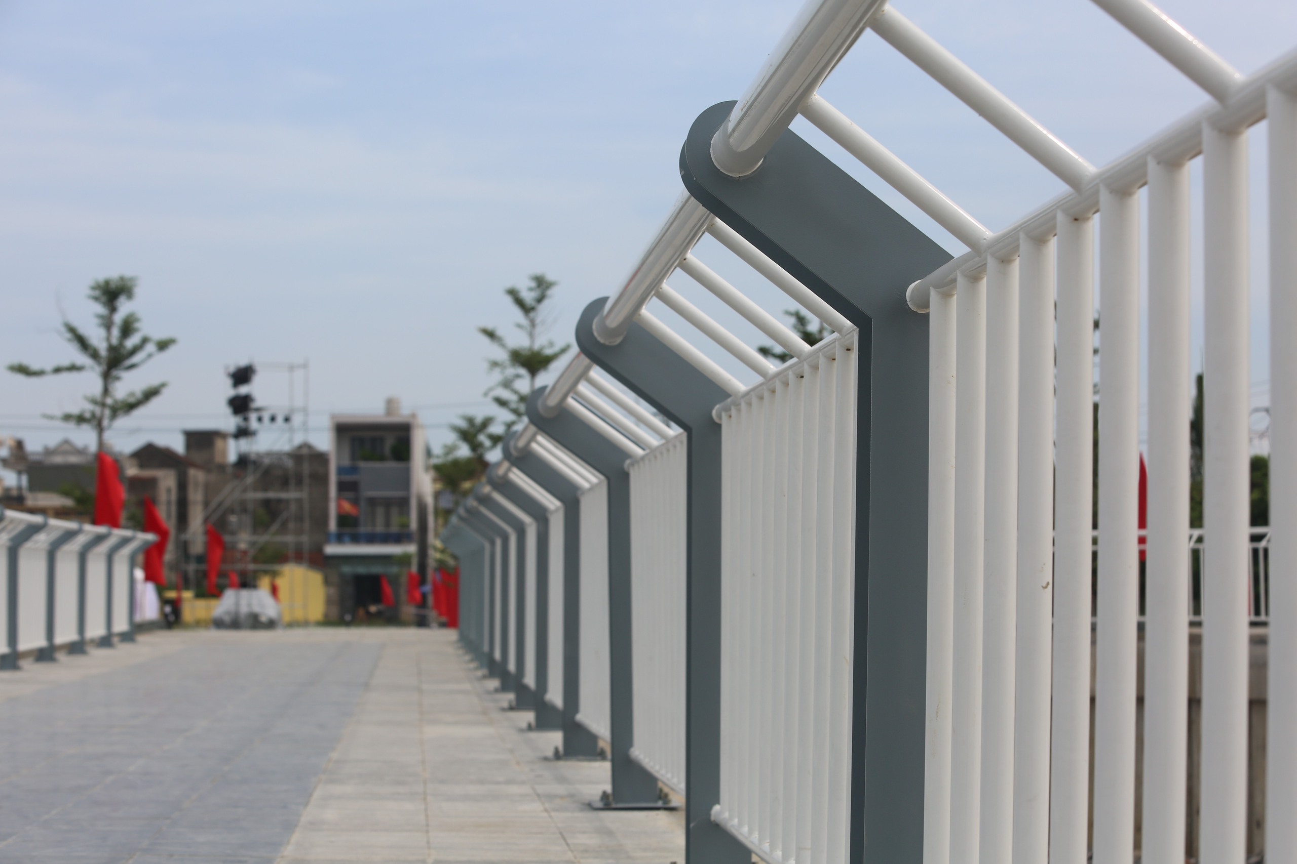 Ngắm tượng đ&agrave;i "Con t&agrave;u tập kết ra Bắc" ở Sầm Sơn- Ảnh 11.