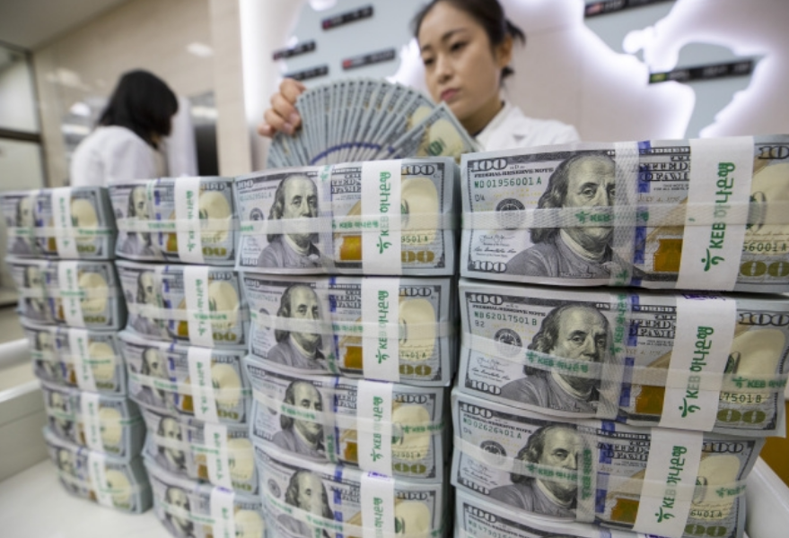 Gi&aacute; USD hạ nhiệt, doanh nghiệp dễ thở hơn nhưng vẫn phải ph&ograve;ng ngừa rủi ro- Ảnh 1.