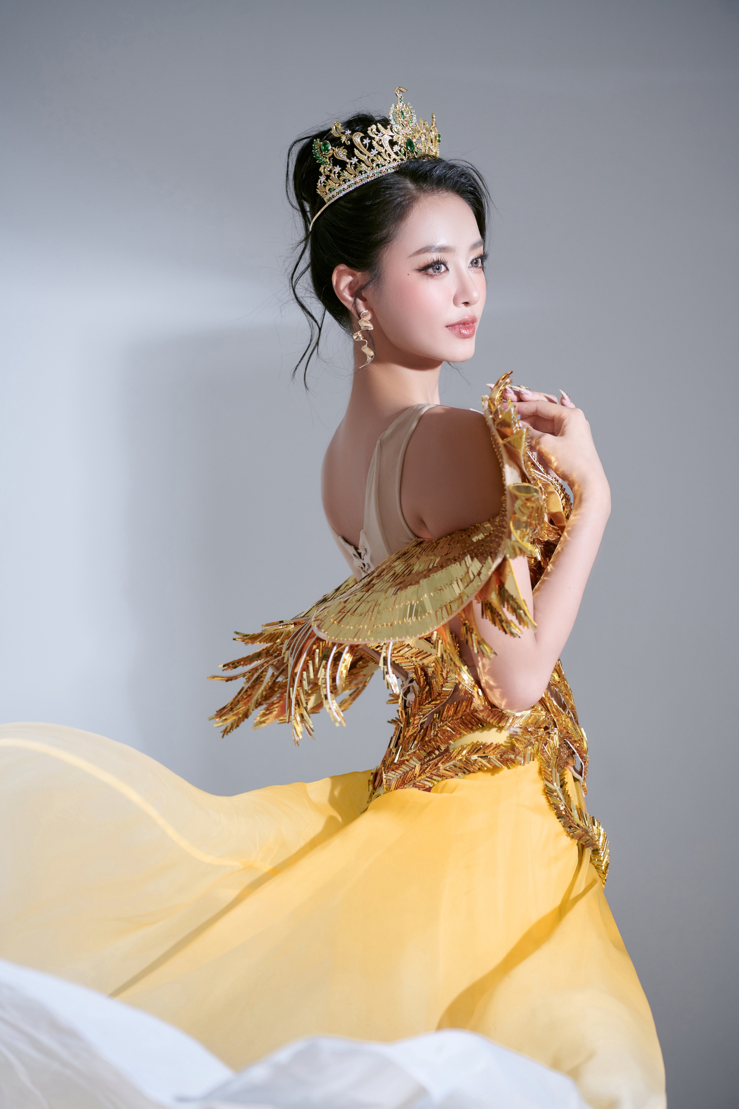 Á hậu 1 Miss Grand Vietnam 2023 Bùi Khánh Linh: Tôi dám nhận thử thách- Ảnh 11. Á hậu 1 Miss Grand Vietnam 2023 Bùi Khánh Linh: Tôi dám nhận thử thách- Ảnh 11.