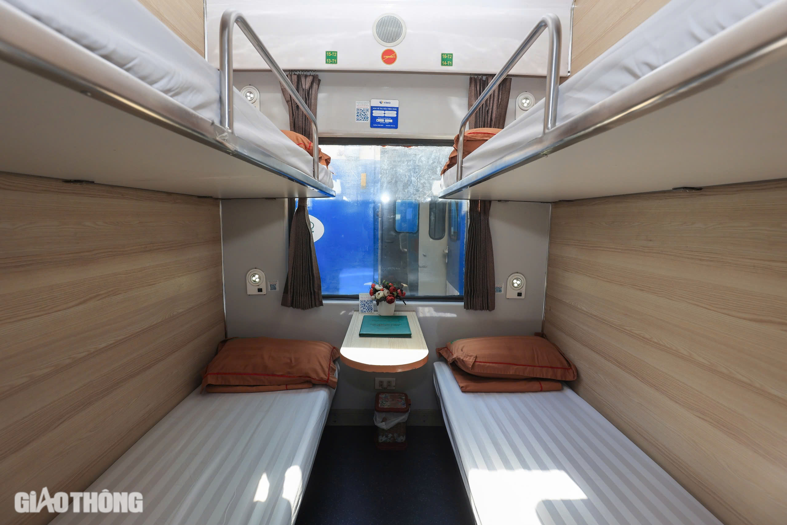 Kh&aacute;ch nườm nượp đổ về ga H&agrave; Nội, nhiều chuyến t&agrave;u "ch&aacute;y" v&eacute;- Ảnh 13.