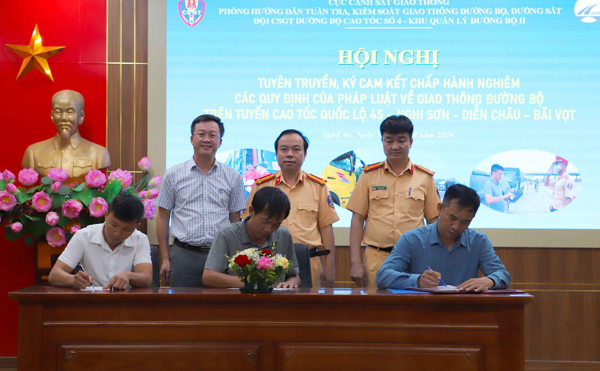L&aacute;i xe, doanh nghiệp c&ugrave;ng tham gia đảm bảo ATGT tr&ecirc;n cao tốc mới- Ảnh 1.