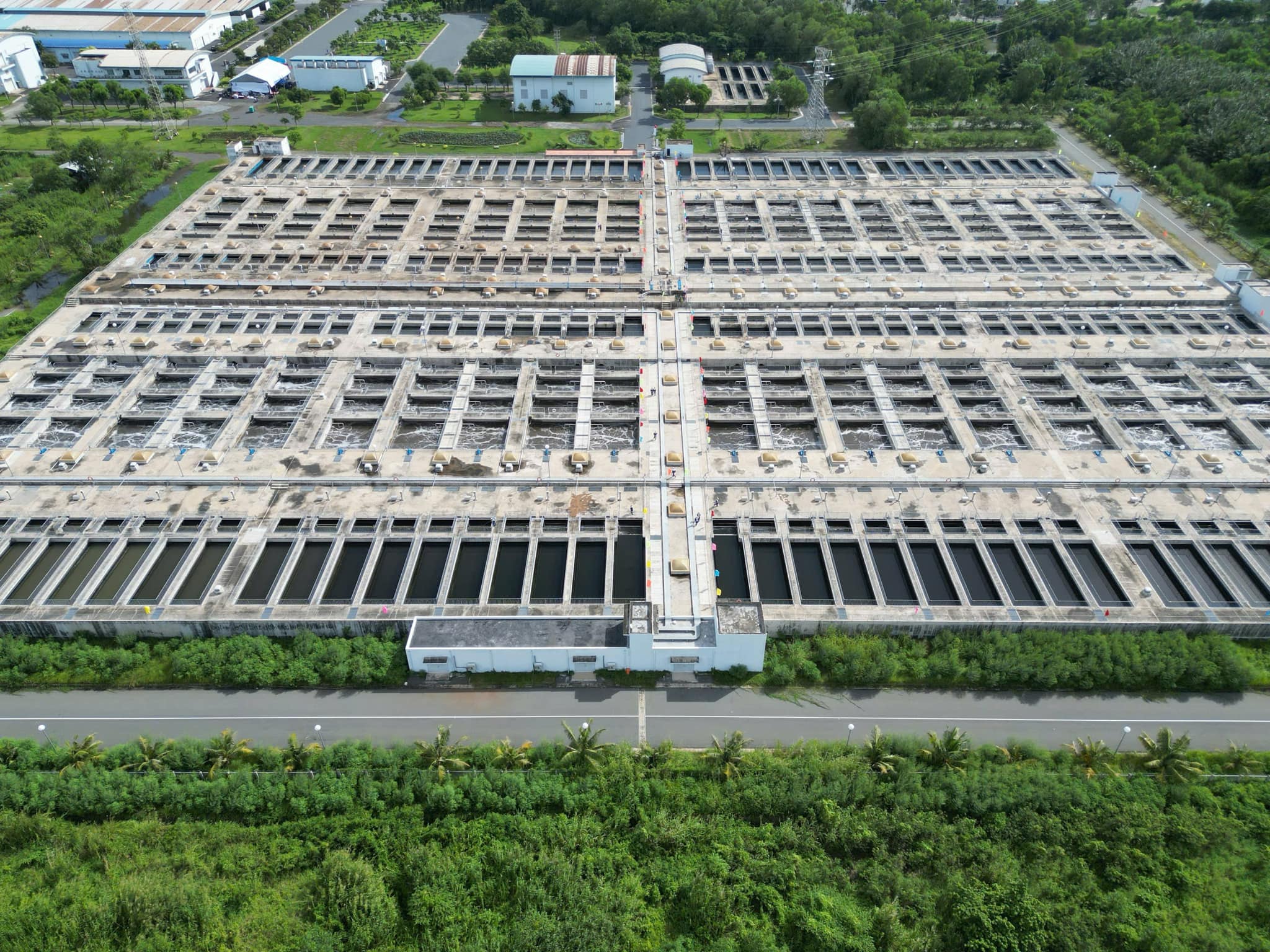 Cận cảnh nh&agrave; m&aacute;y xử l&yacute; nước thải lớn nhất nước vừa kh&aacute;nh th&agrave;nh- Ảnh 1.