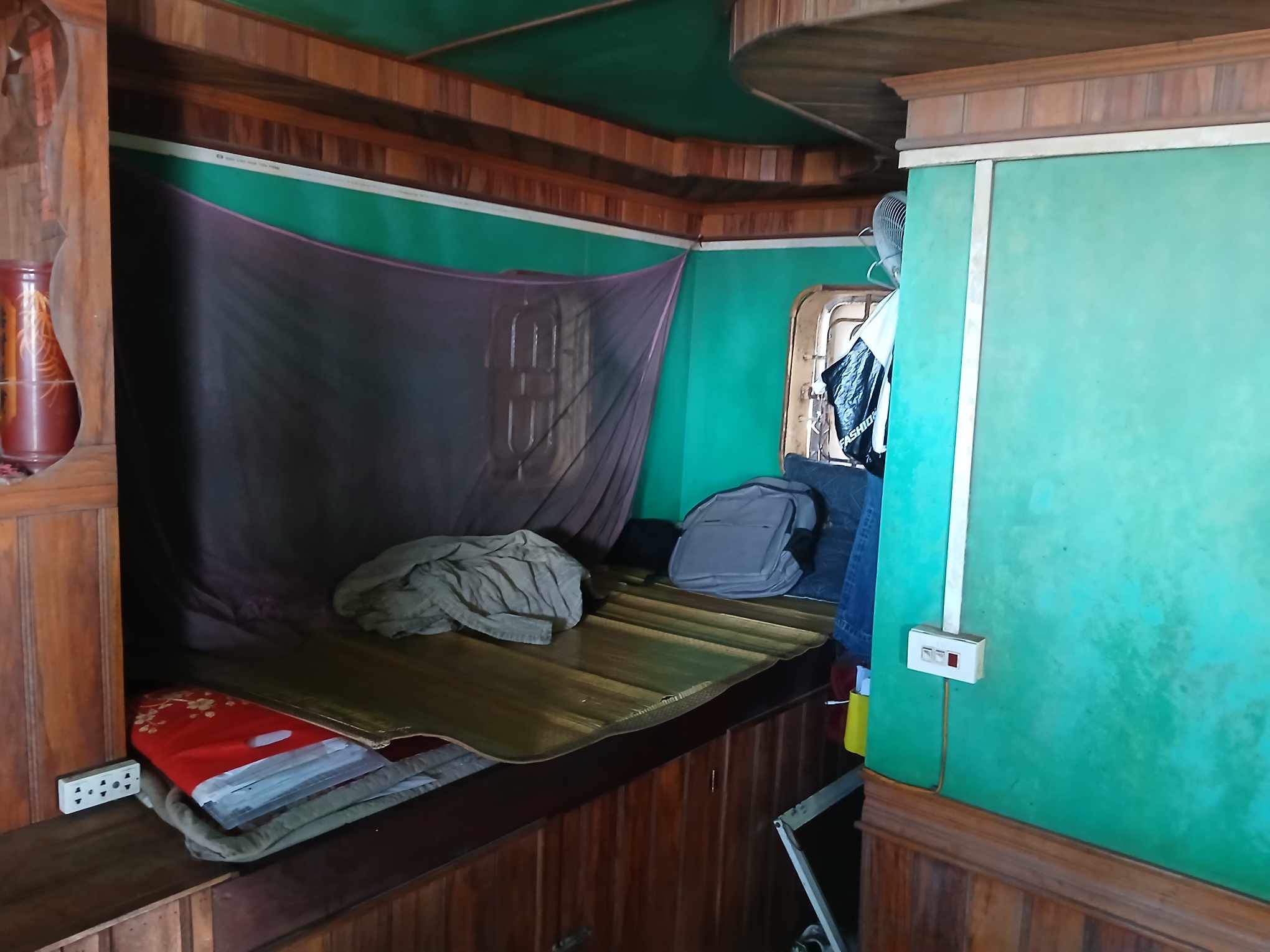 Chuyện những người nghỉ lễ tr&ecirc;n s&oacute;ng biển- Ảnh 6.