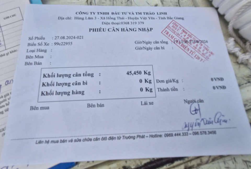 Để xe chở qu&aacute; tải, g&acirc;y &ocirc; nhiễm, nh&agrave; thầu v&agrave; chủ đầu tư s&acirc;n golf đổ lỗi cho nhau- Ảnh 8.