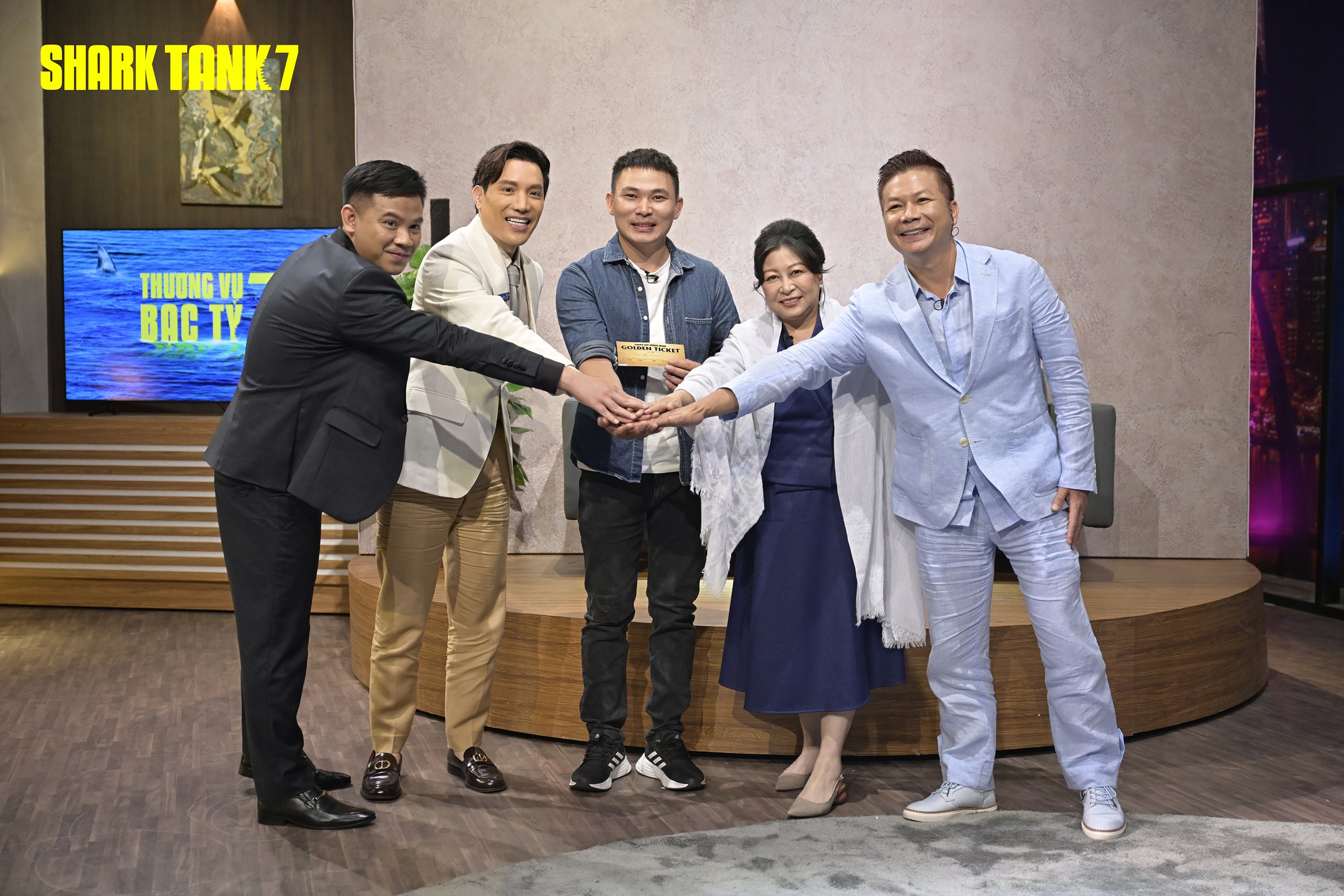 Startup phục chế đồ da nhận ngay v&eacute; V&agrave;ng 500 triệu đồng từ Shark Minh Beta- Ảnh 3.