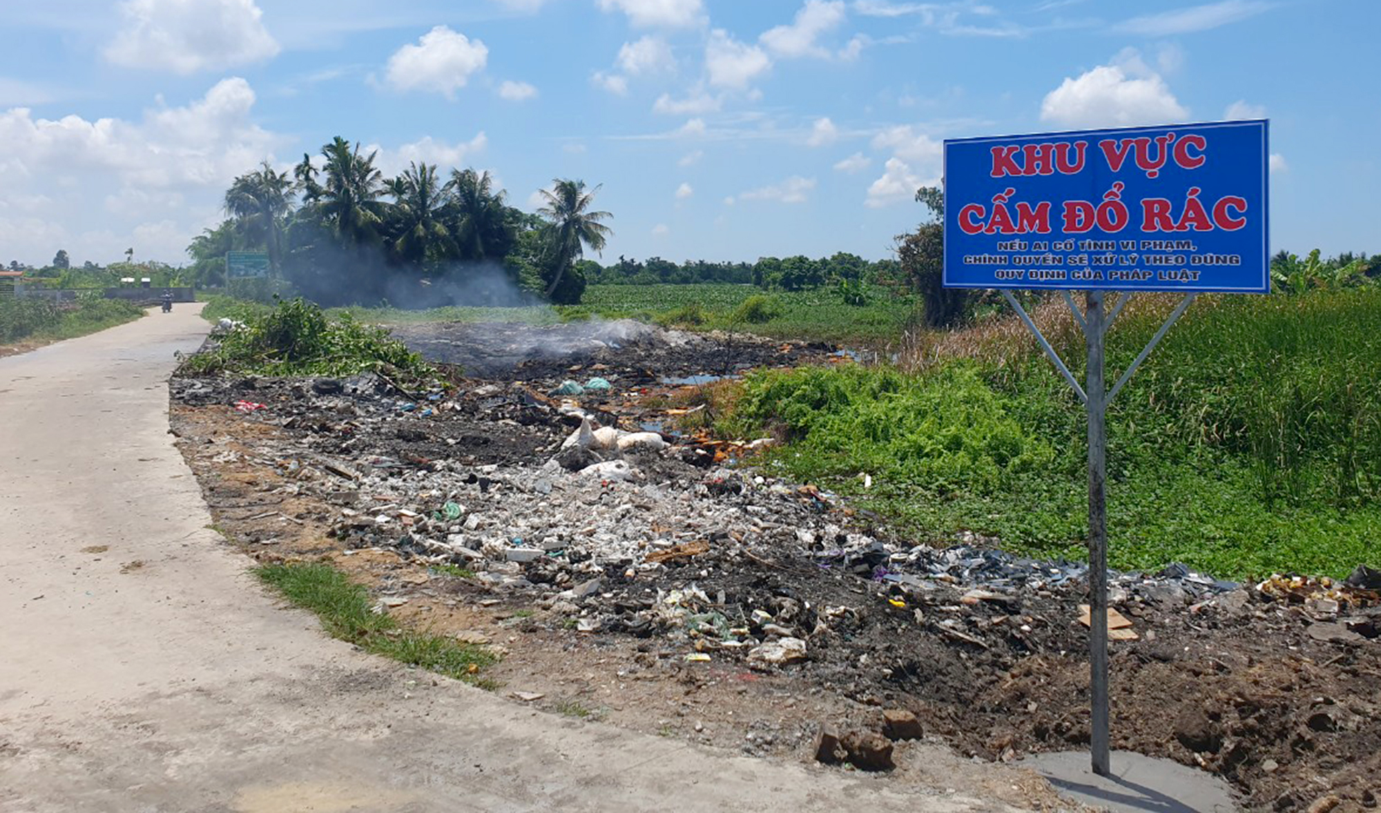 Hải Ph&ograve;ng:&nbsp;R&aacute;c thải độc hại bức tử s&ocirc;ng Đa Độ- Ảnh 2.