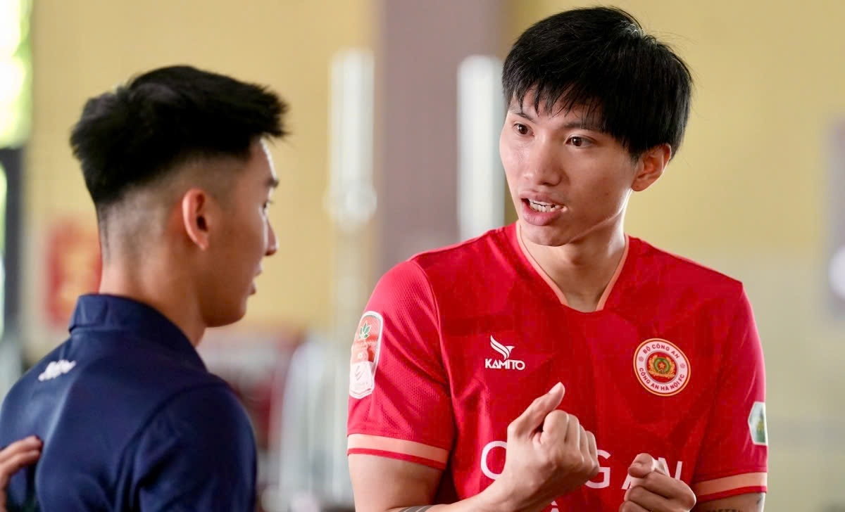 Hậu vệ tr&aacute;i số 1 thời thầy Park b&aacute;o tin mừng cho tuyển Việt Nam trước AFF Cup 2024- Ảnh 1.