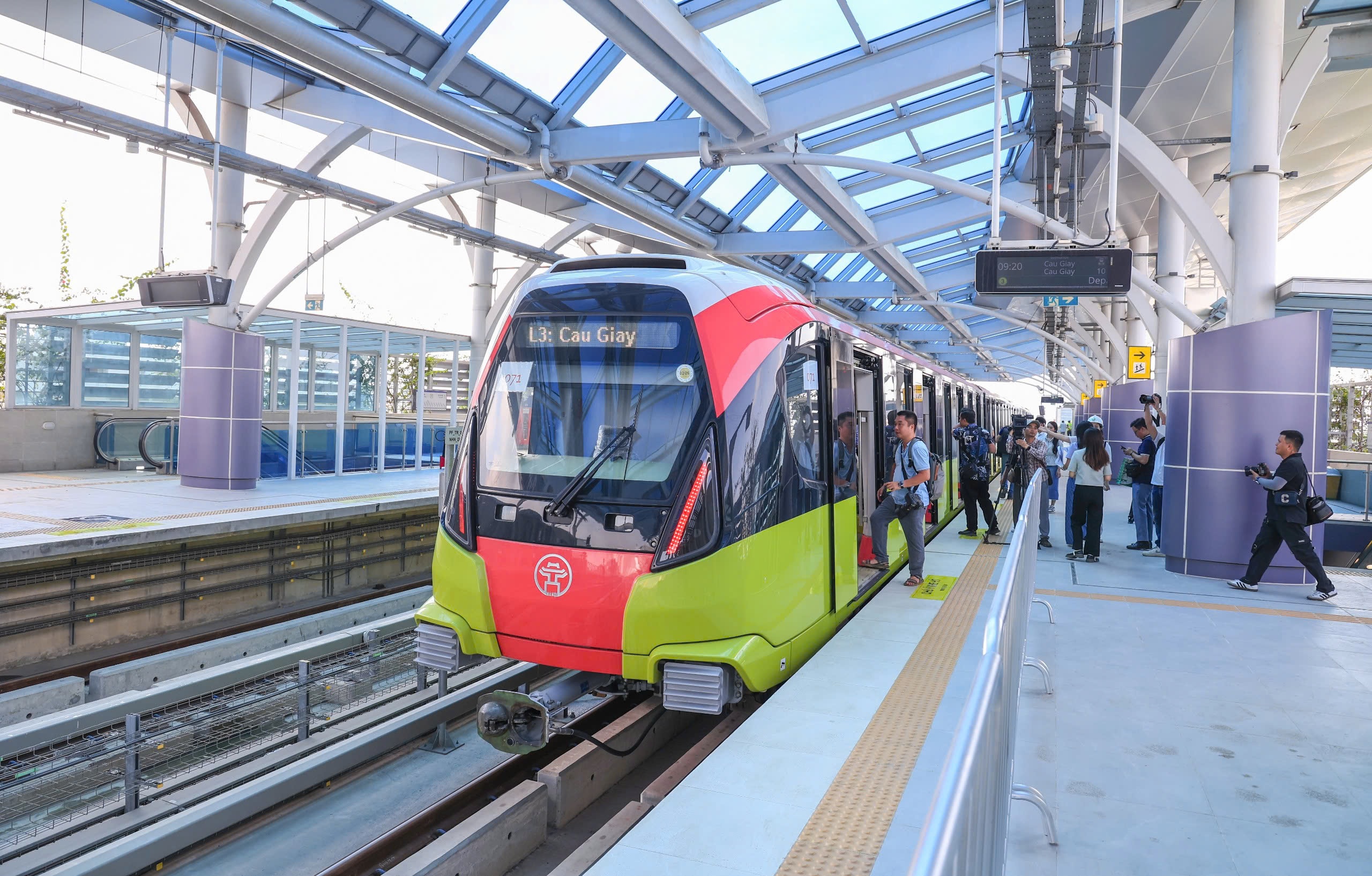 Chưa chốt ng&agrave;y vận h&agrave;nh thương mại tuyến metro Nhổn - ga H&agrave; Nội- Ảnh 1.