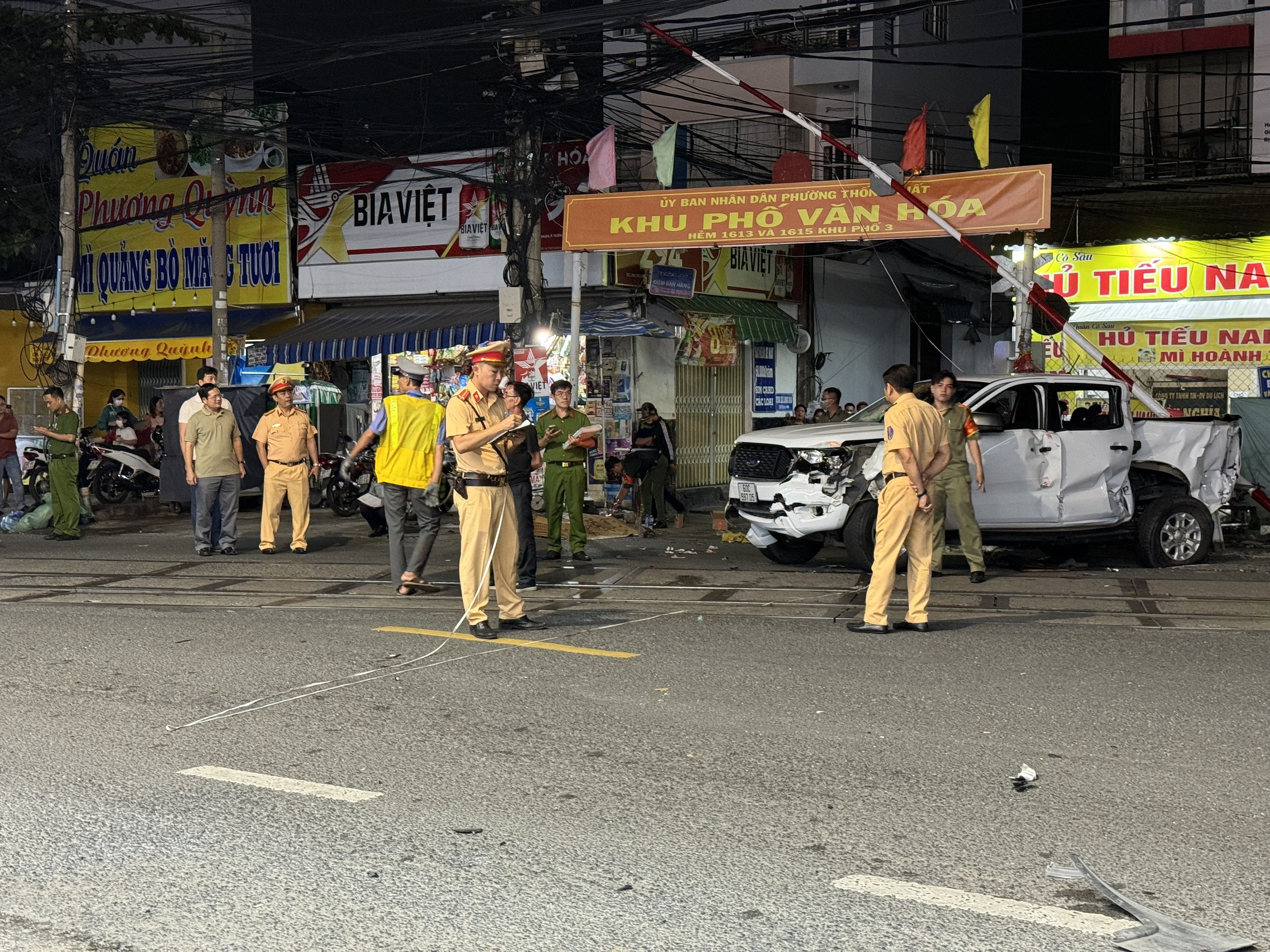 Lắp g&aacute;c chắn, x&oacute;a lối đi tự mở xảy ra tai nạn ở Đồng Nai- Ảnh 3.