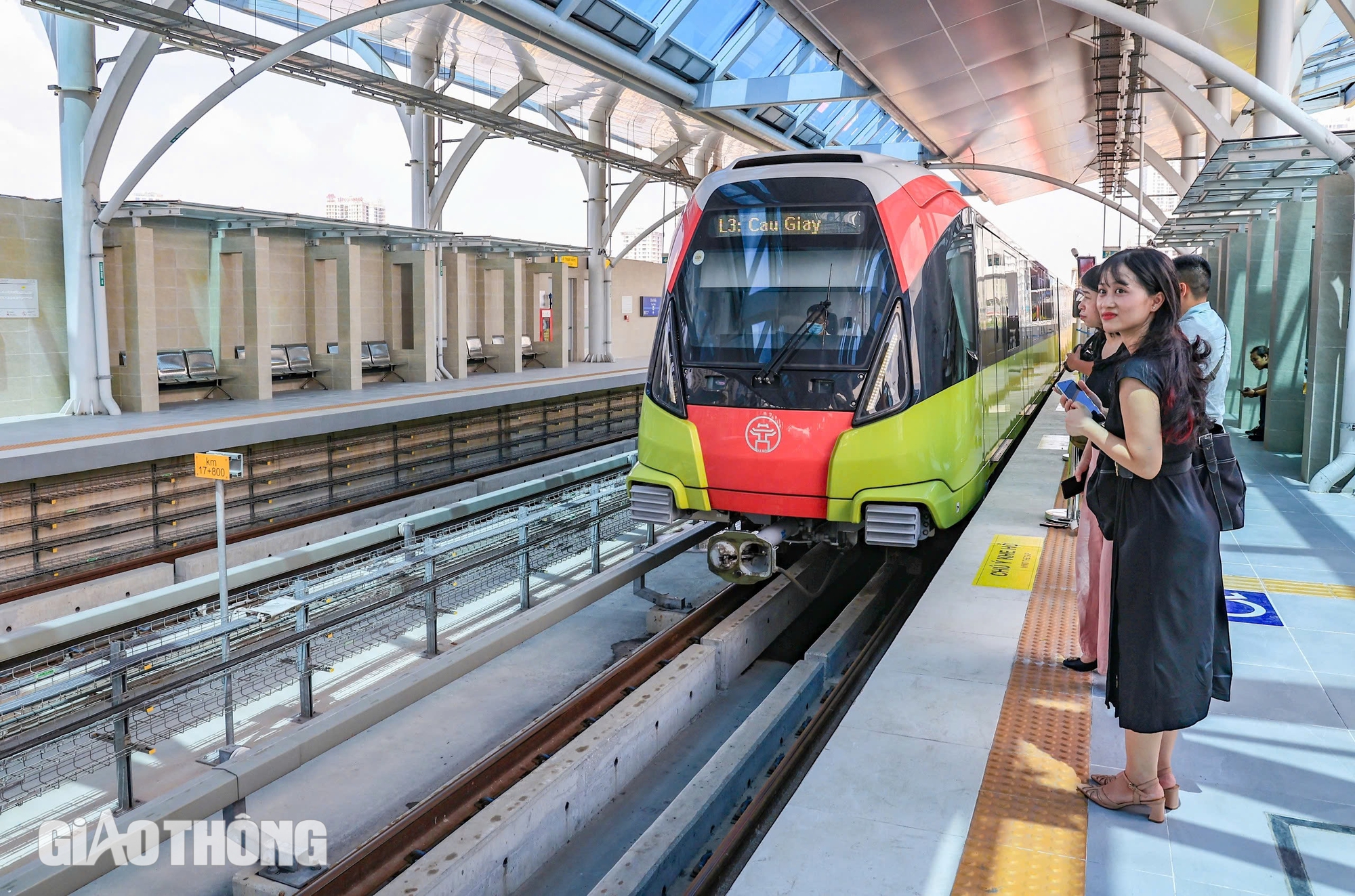 Cận cảnh metro Nhổn - ga H&agrave; Nội trước ng&agrave;y vận h&agrave;nh thương mại- Ảnh 15.