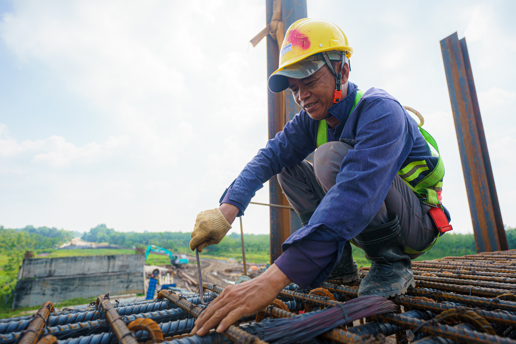 To&agrave;n cảnh đường Hồ Ch&iacute; Minh đoạn qua tỉnh B&igrave;nh Dương sau 10 th&aacute;ng t&aacute;i khởi động- Ảnh 21.