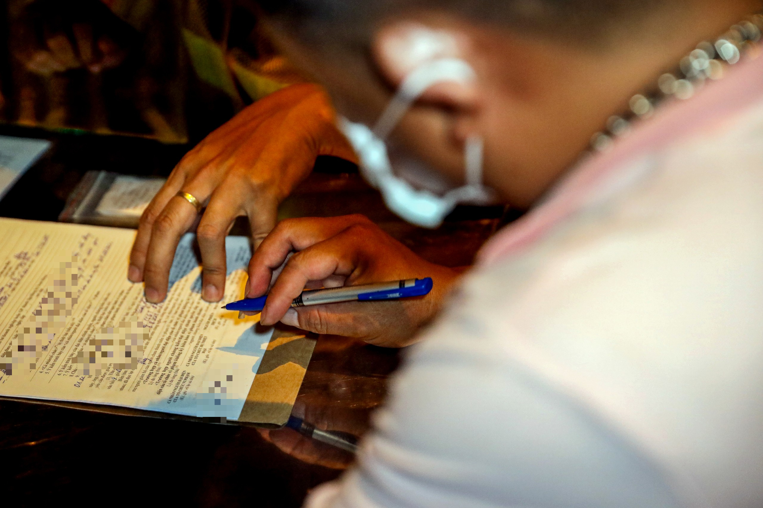 CSGT đo nồng độ cồn về đ&ecirc;m, h&agrave;ng loạt t&agrave;i xế xe m&aacute;y d&iacute;nh phạt- Ảnh 7.