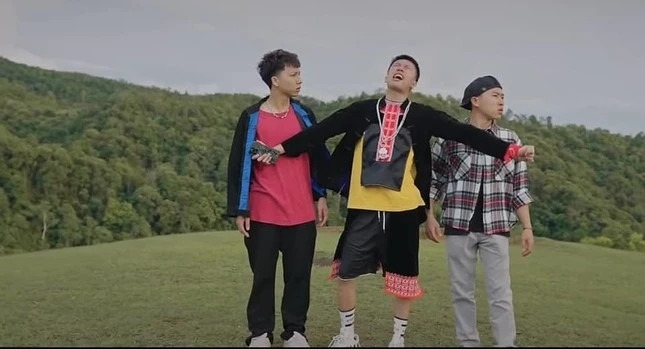 Phim "Đi giữa trời rực rỡ" vấp tranh c&atilde;i: &Ecirc;-k&iacute;p nhận lỗi, chưa hiểu văn h&oacute;a người Dao- Ảnh 3.