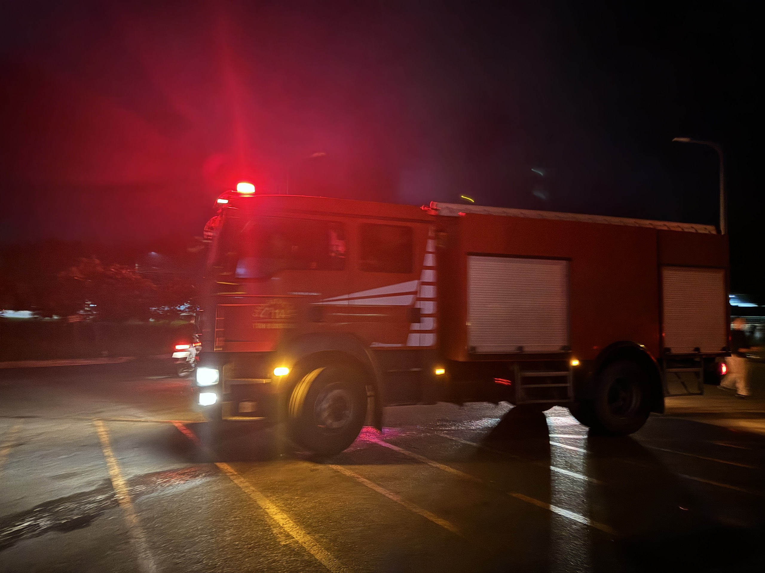 Điều tra vụ cháy gần 14.000m2 tại Công ty ShingMark Vina Đồng Nai- Ảnh 7. Điều tra vụ cháy gần 14.000m2 tại Công ty ShingMark Vina Đồng Nai- Ảnh 7.